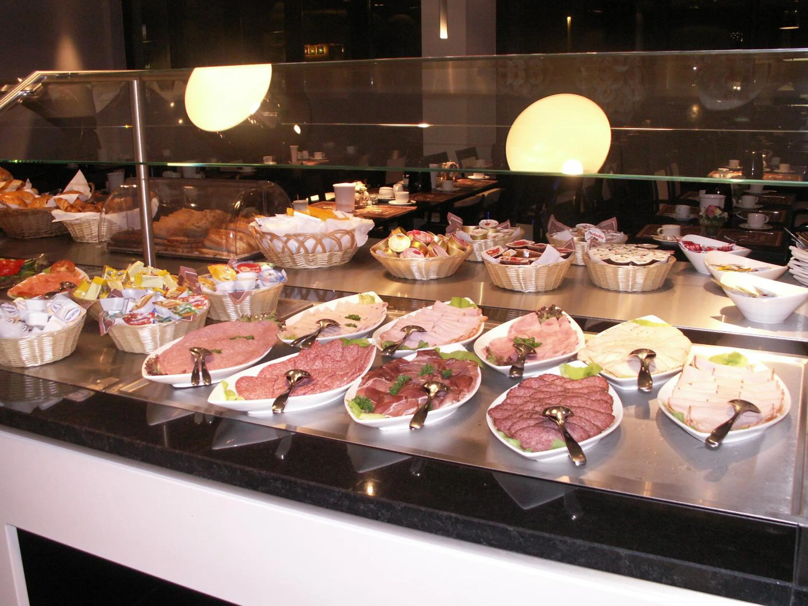 Food and drinks in Aquis Grana City Hotel