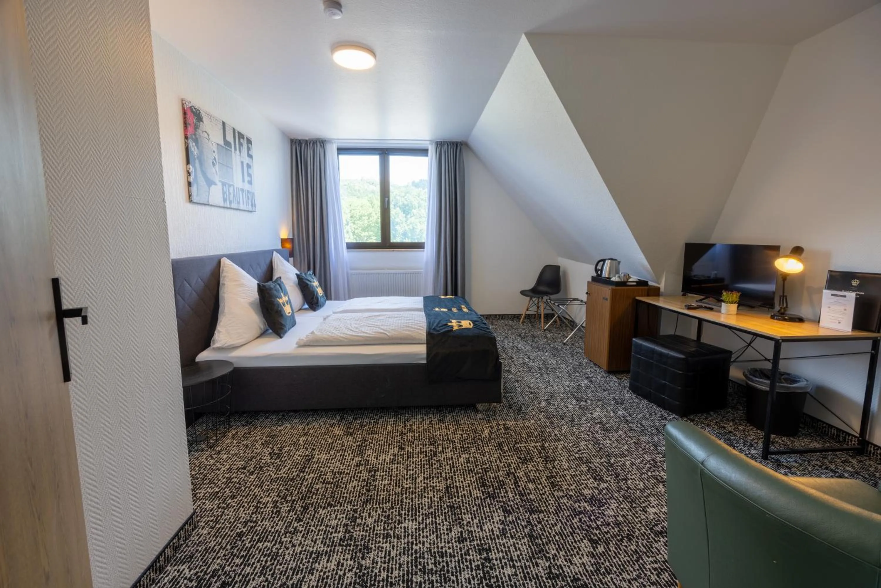 Bedroom, Bed in Panorama Hotel Rheinkrone