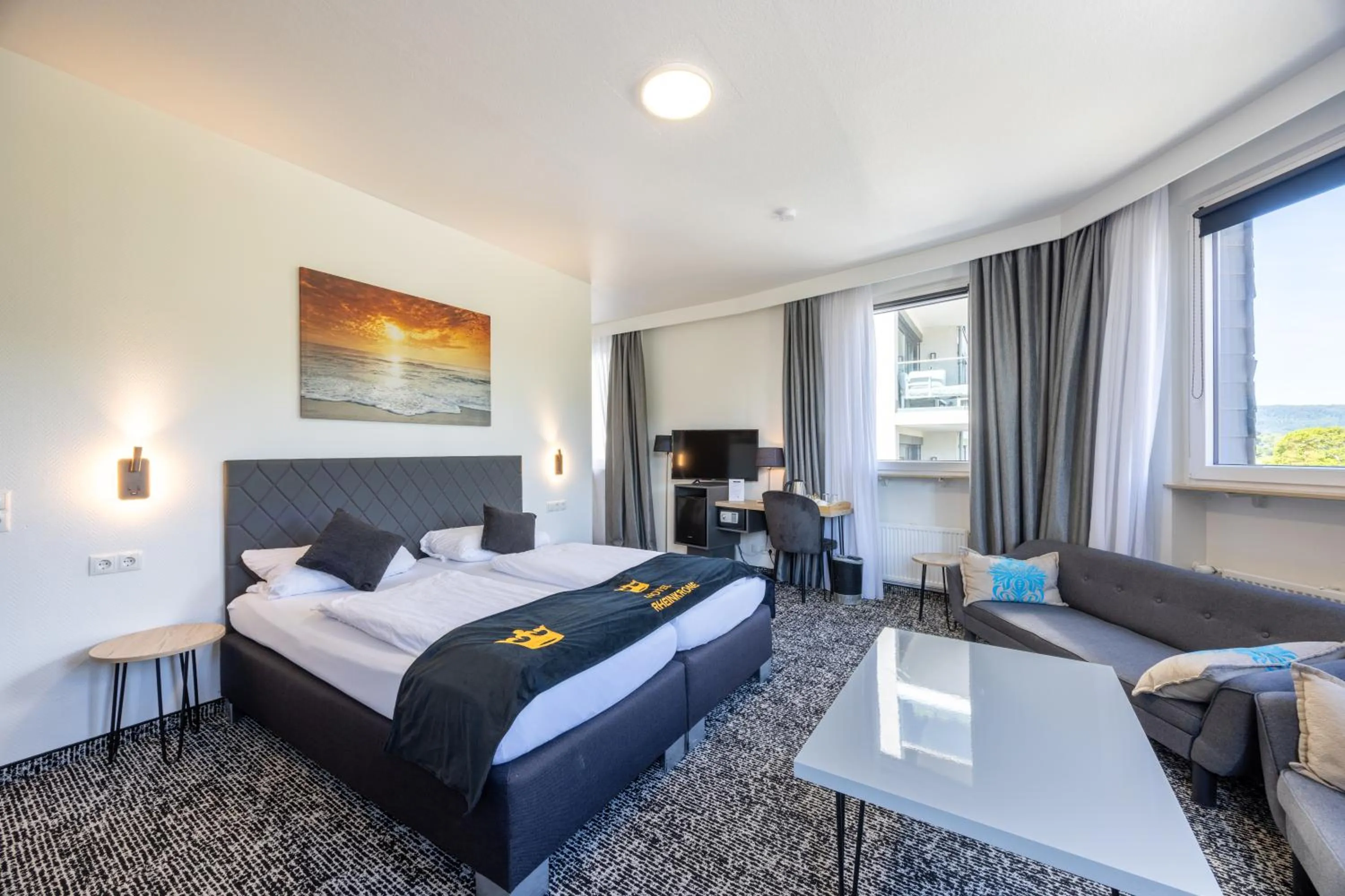 Photo of the whole room, Bed in Panorama Hotel Rheinkrone