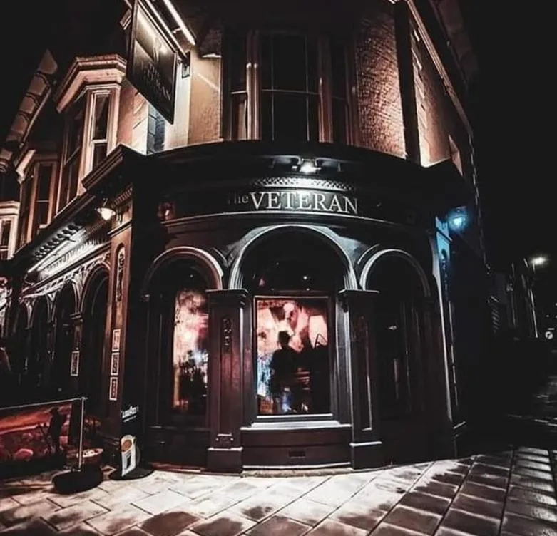 The Veteran Hotel & Bar