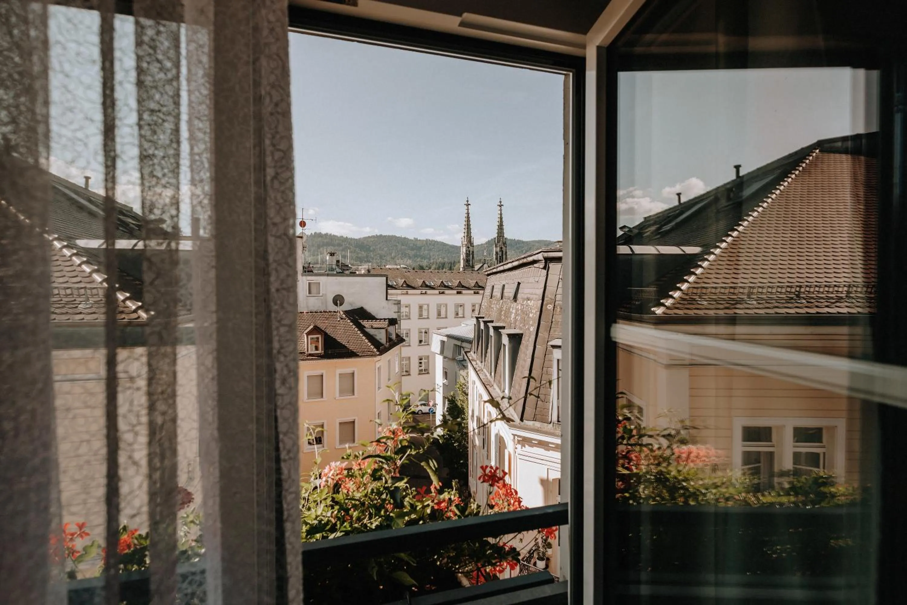 Nearby landmark in Huber's Hotel