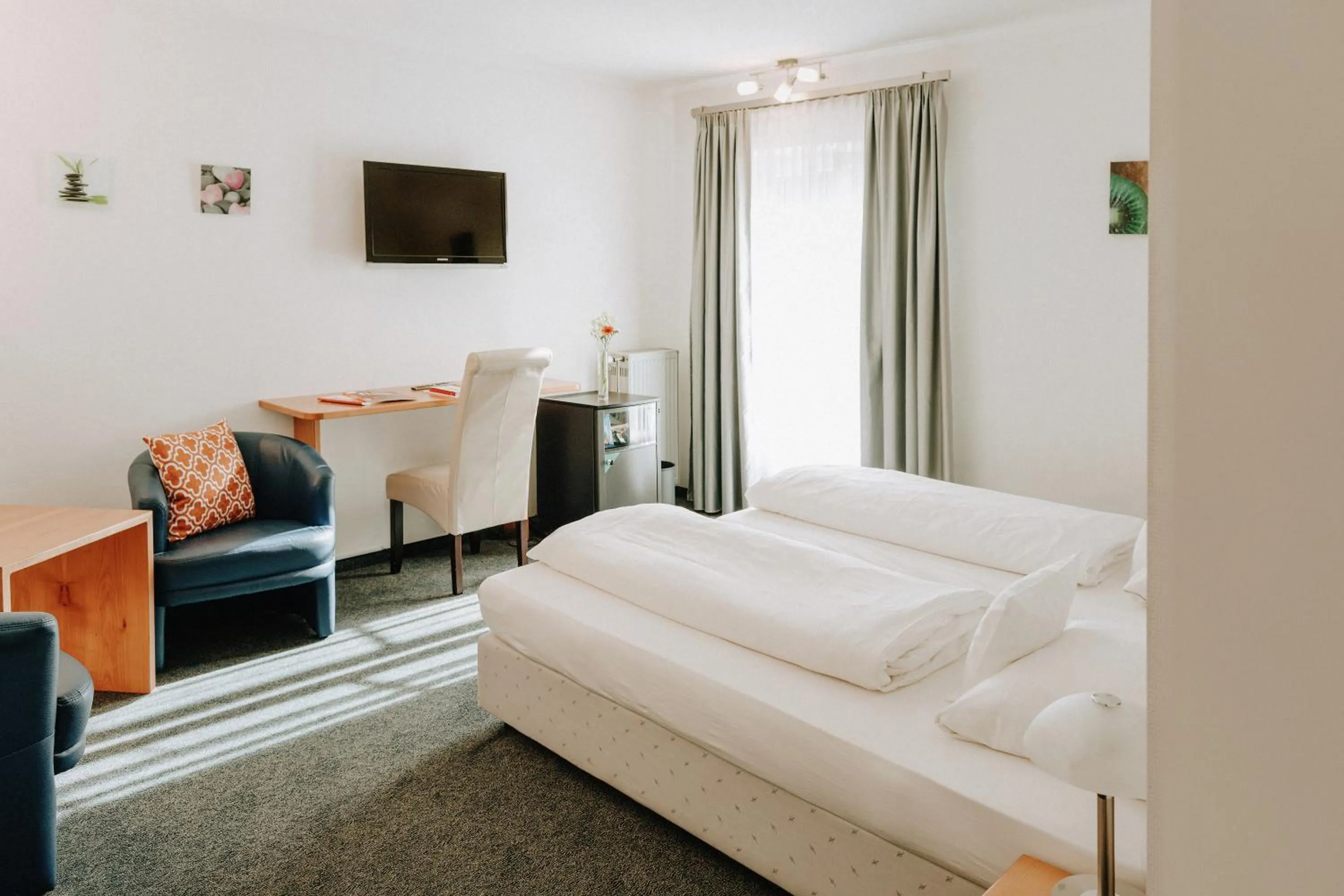 Bed in Huber's Hotel