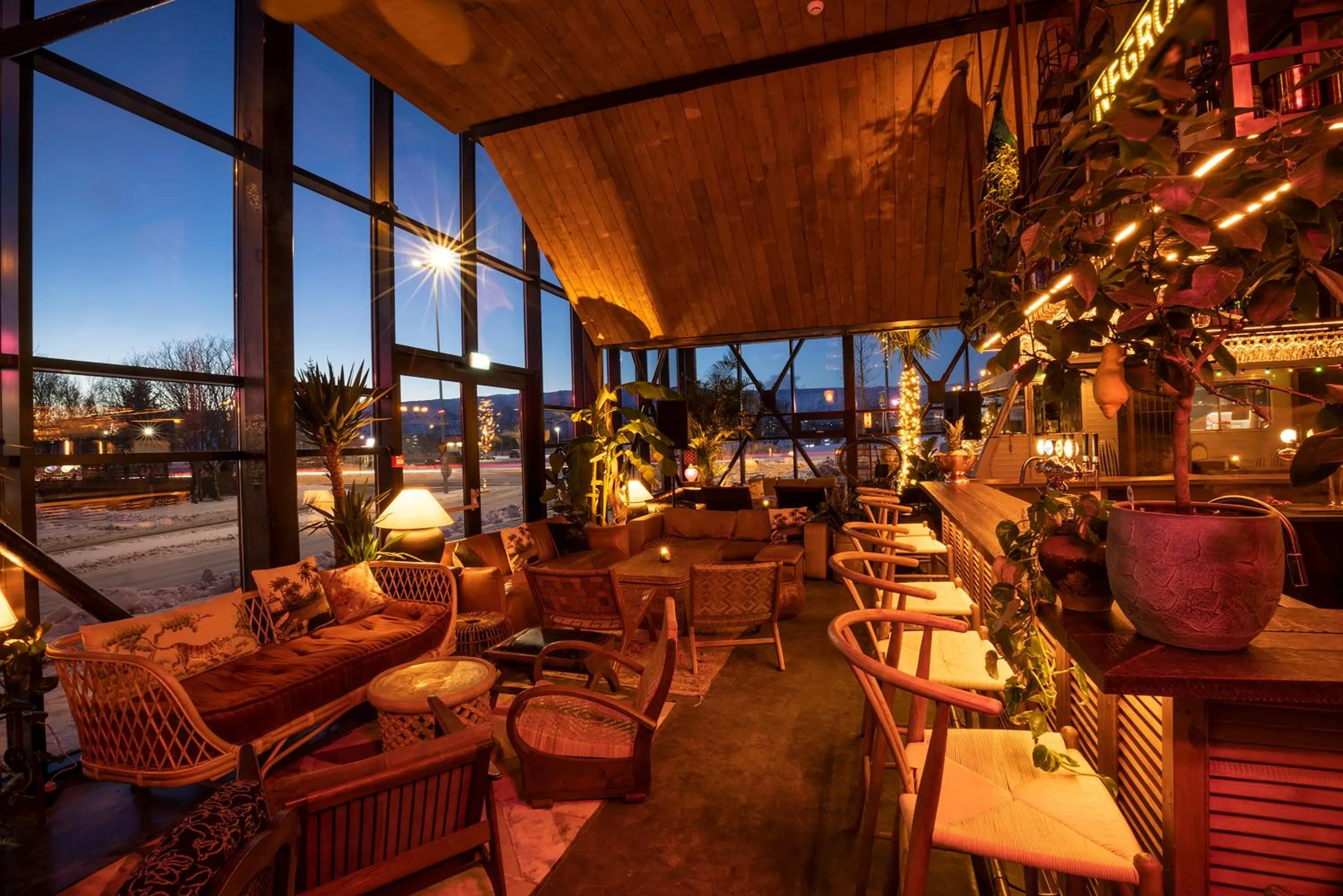 Restaurant/places to eat in The Greenhouse Hotel