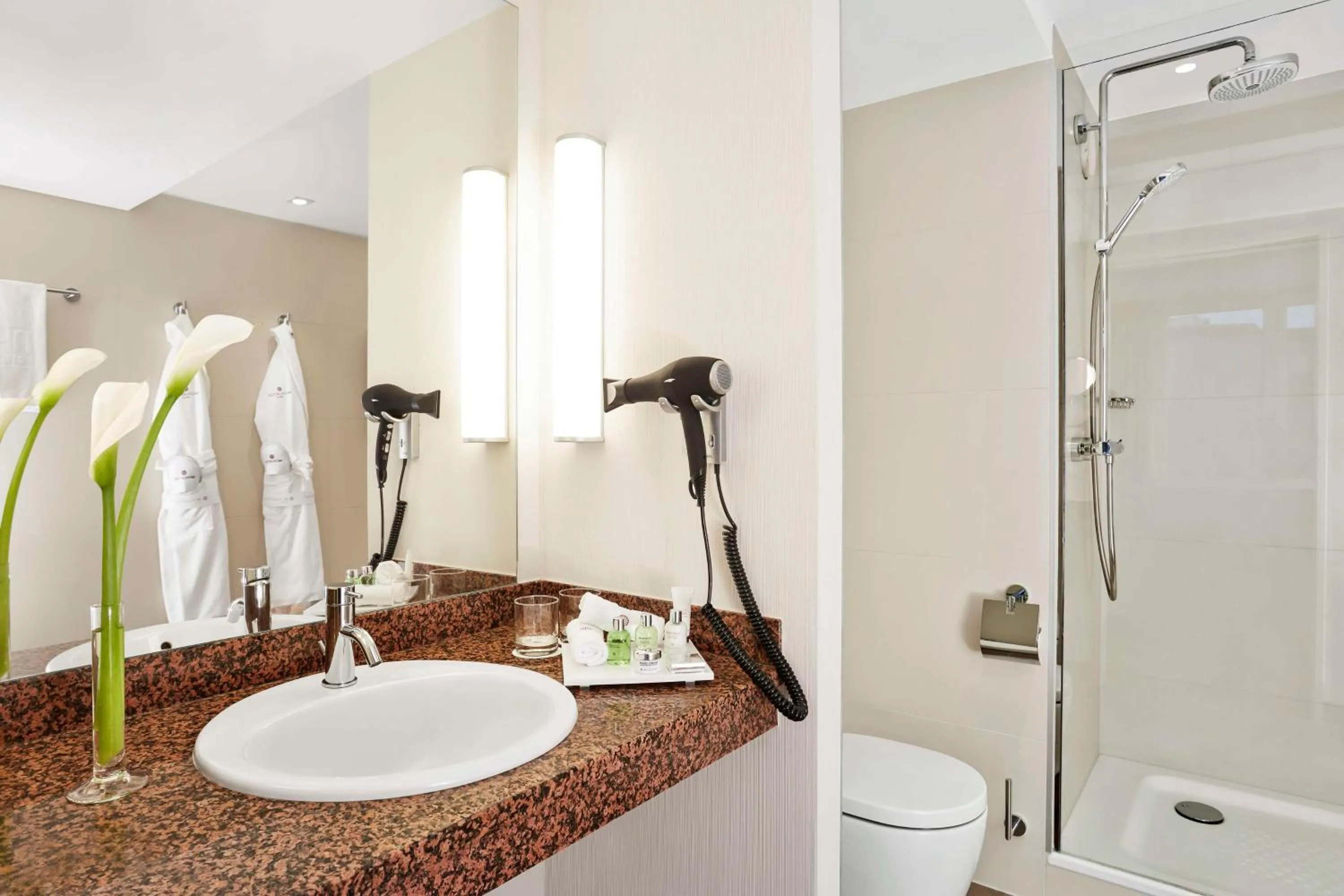 Bathroom in NH Collection Hamburg City