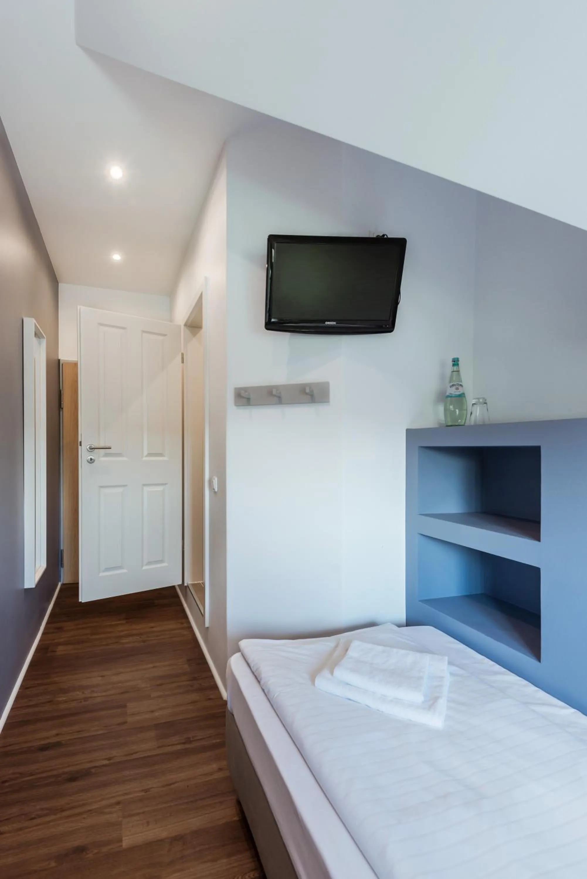 Bed in guestified BARBAROSSA Hotel