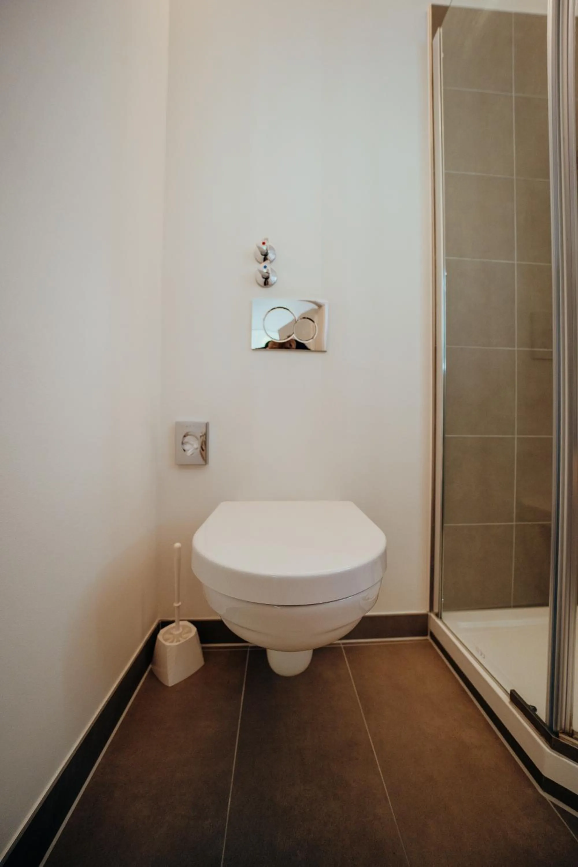 Shower in guestified BARBAROSSA Hotel