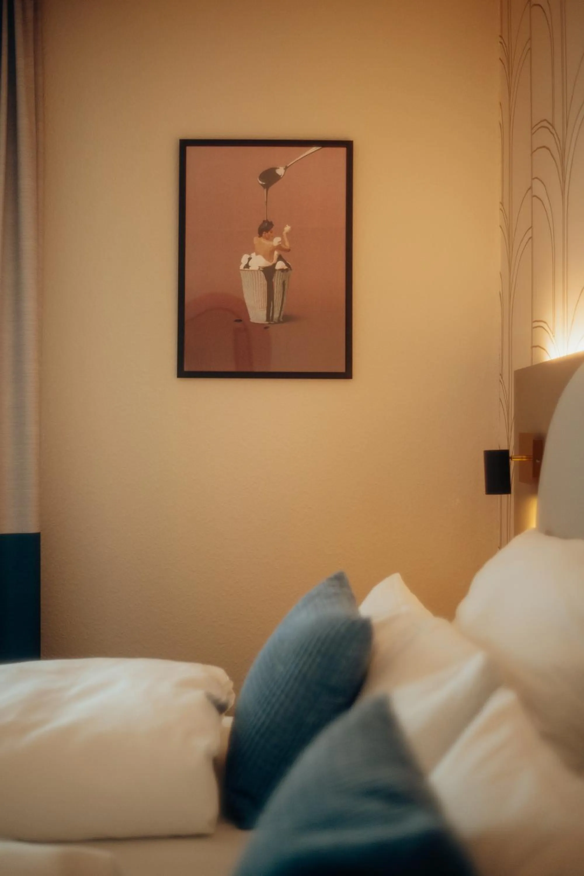 Bed in guestified BARBAROSSA Hotel