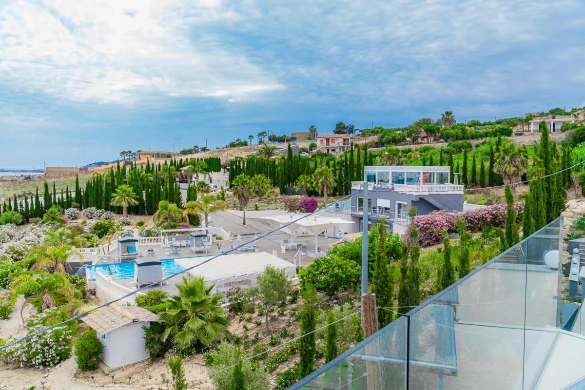 Property building in Villa La Perla