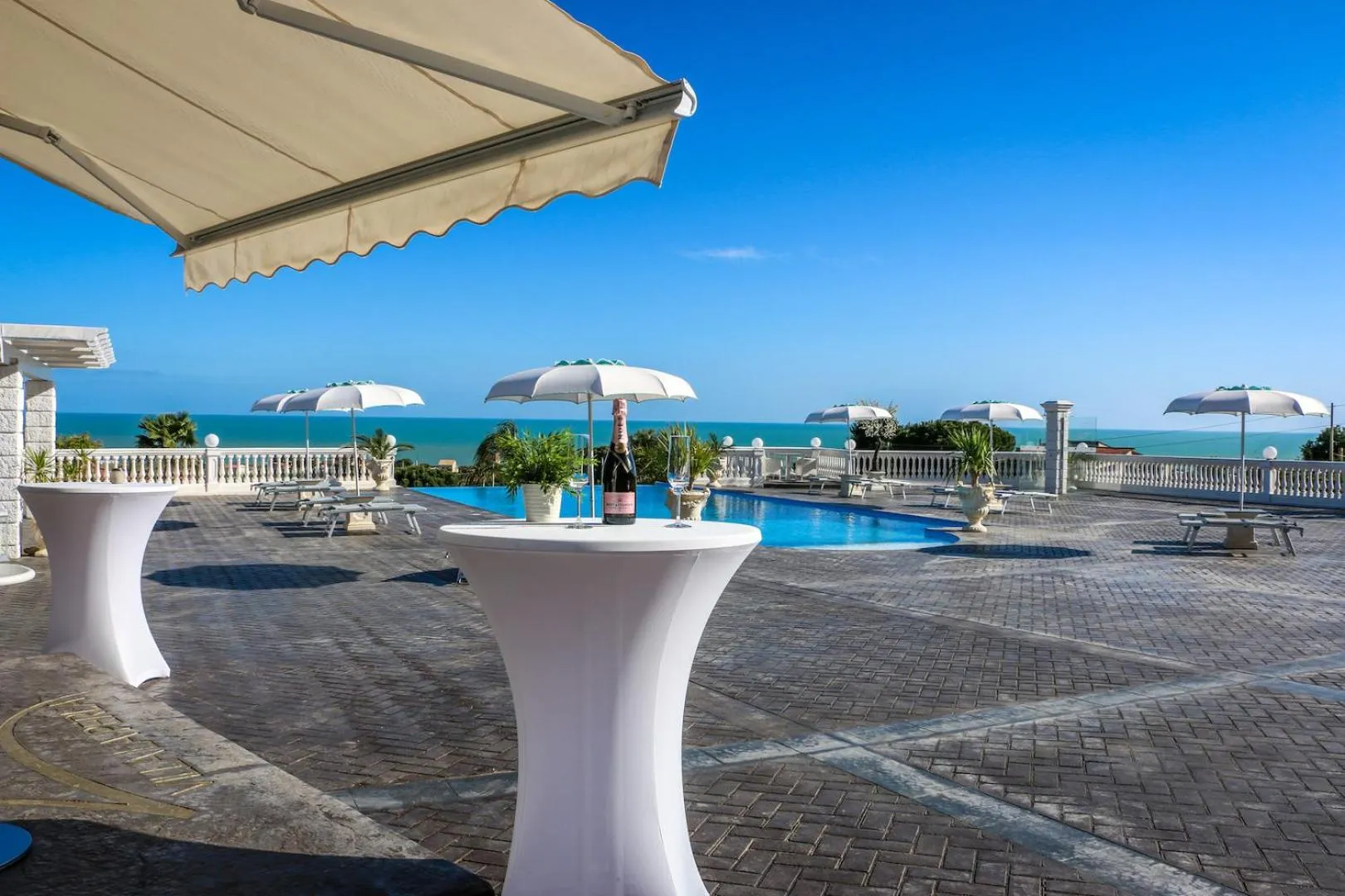 Patio in Villa La Perla