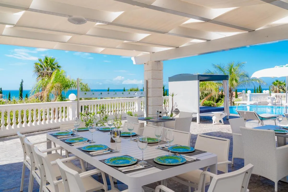 Patio in Villa La Perla