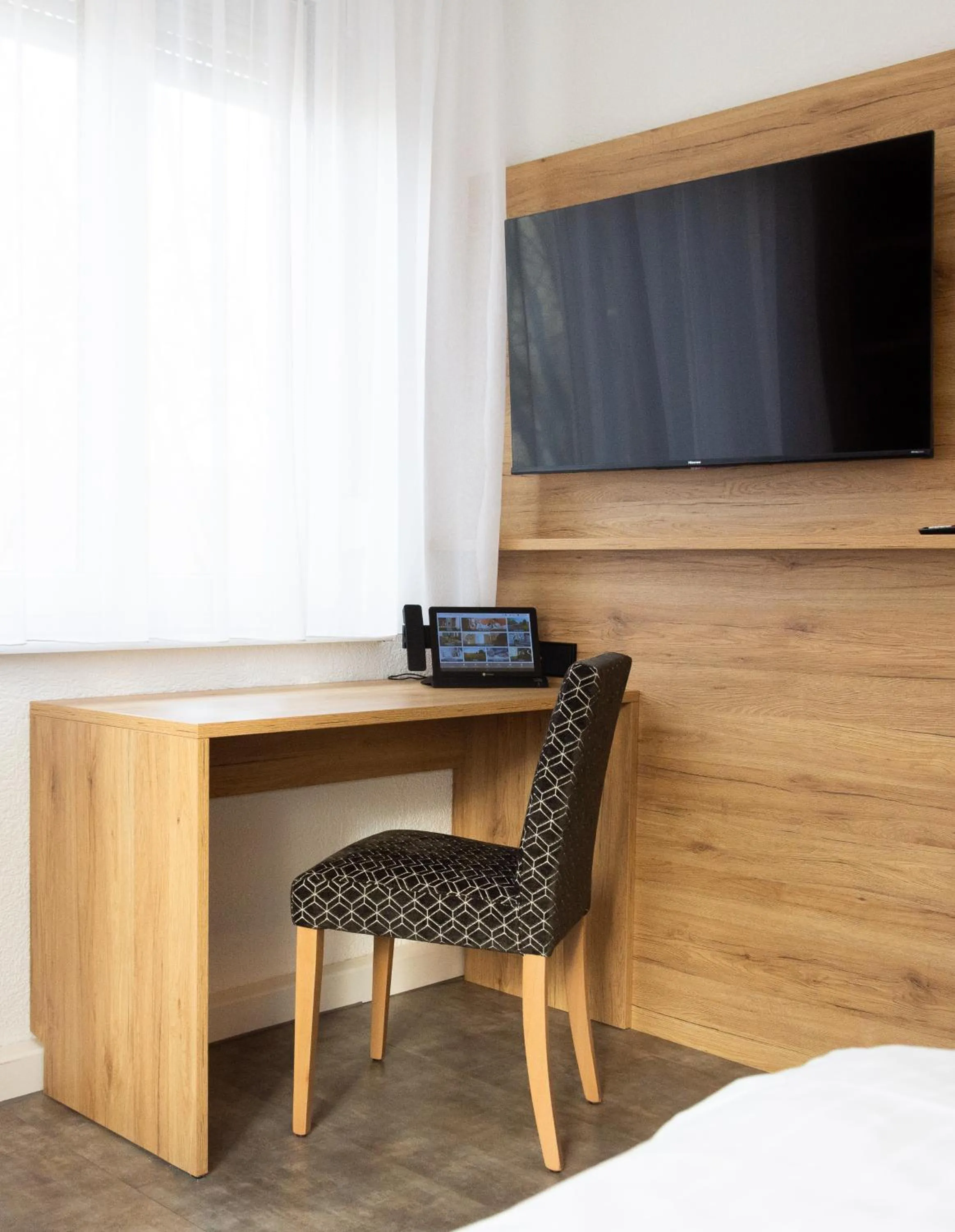 Photo of the whole room in Cocco-Bello Smart Check-in Hotel