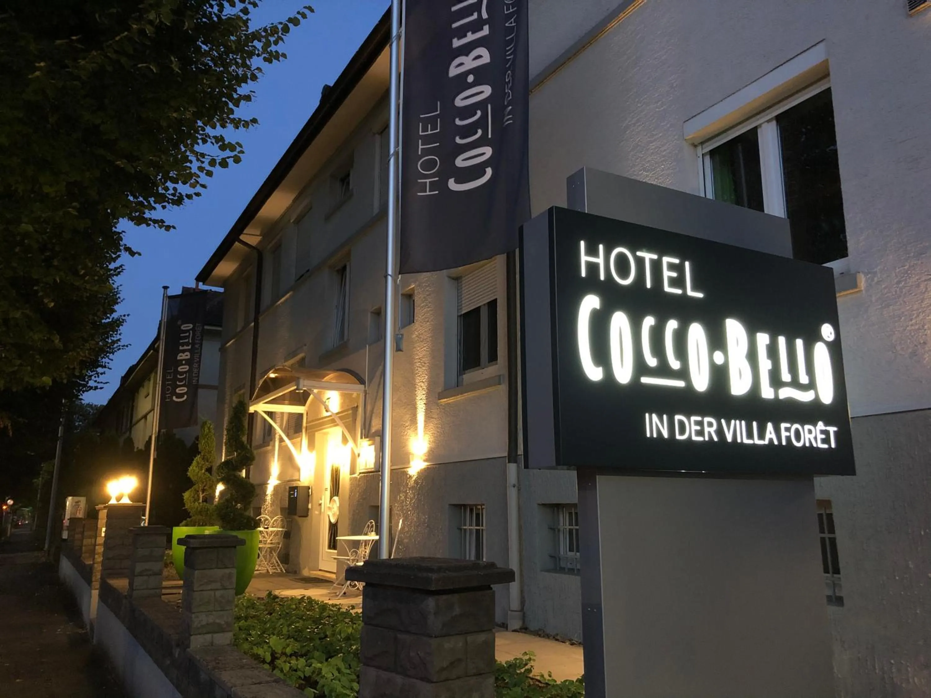 Property building in Hotel-Cocco-Bello in der Villa Foret