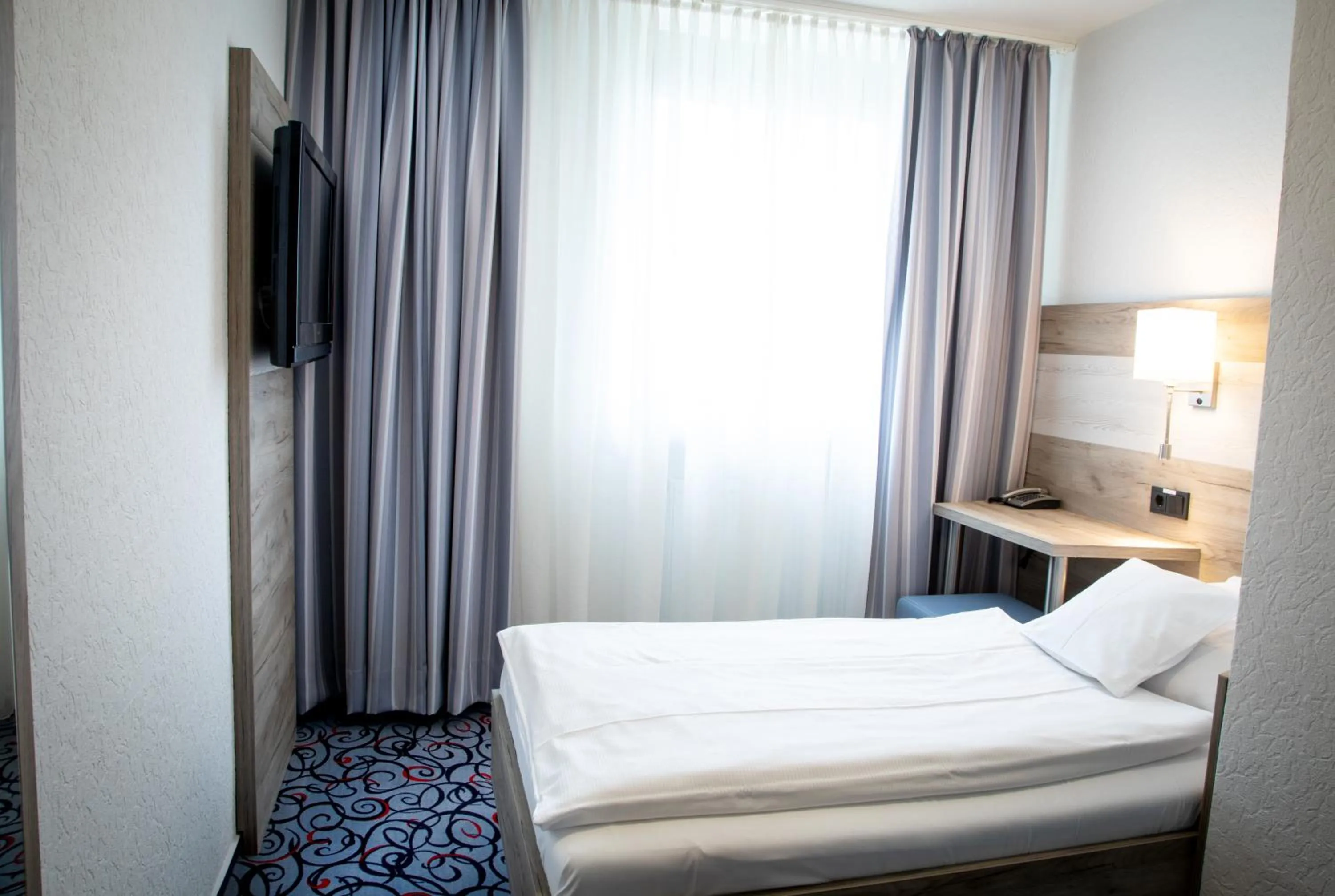 Photo of the whole room, Bed in Pfefferhöhe Hotel & Restaurant