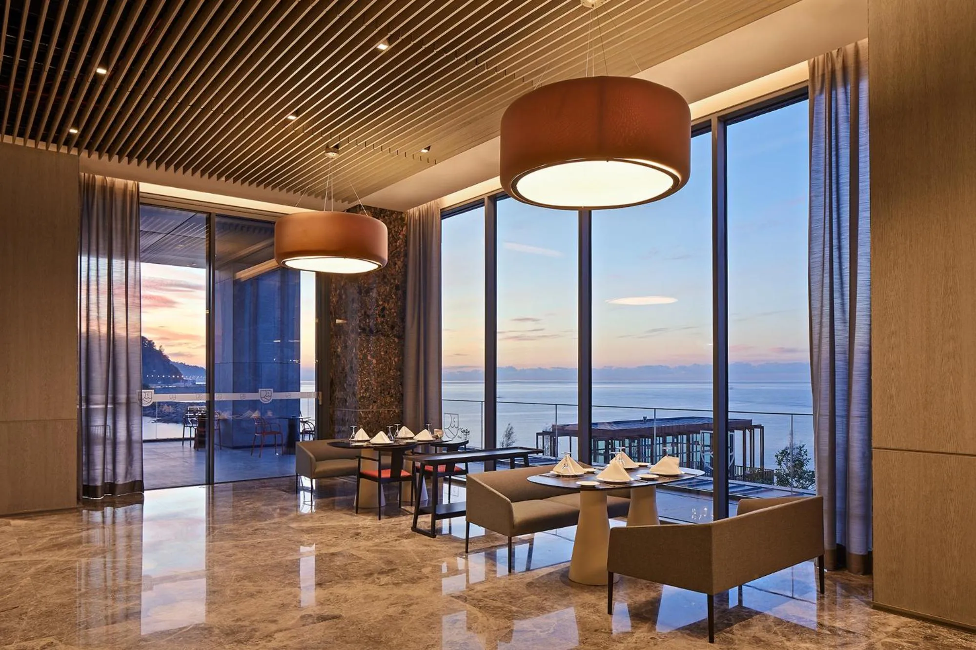 Restaurant/places to eat in Ricosta Hotel