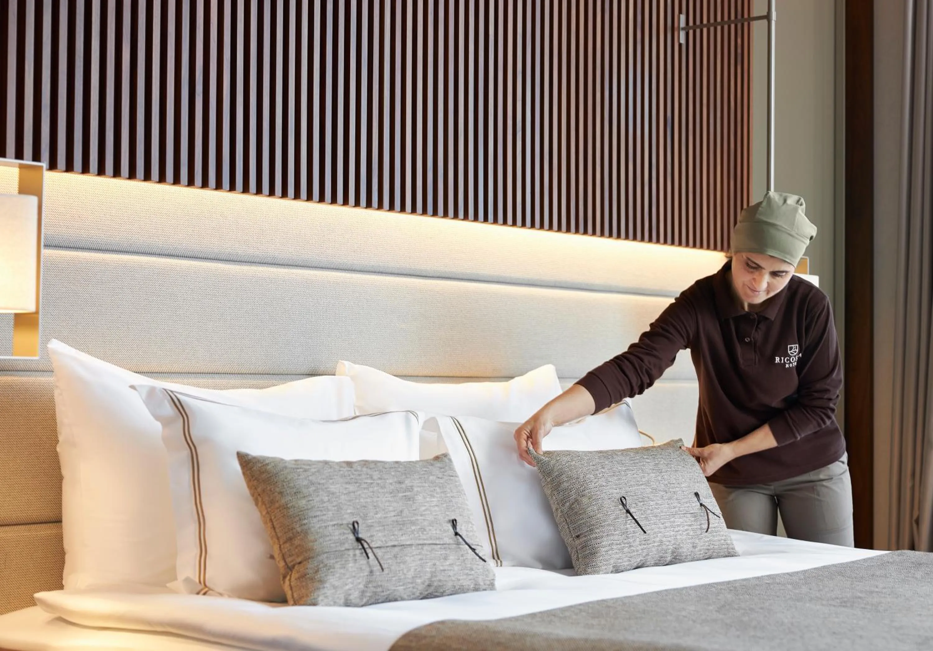 Bed in Ricosta Hotel