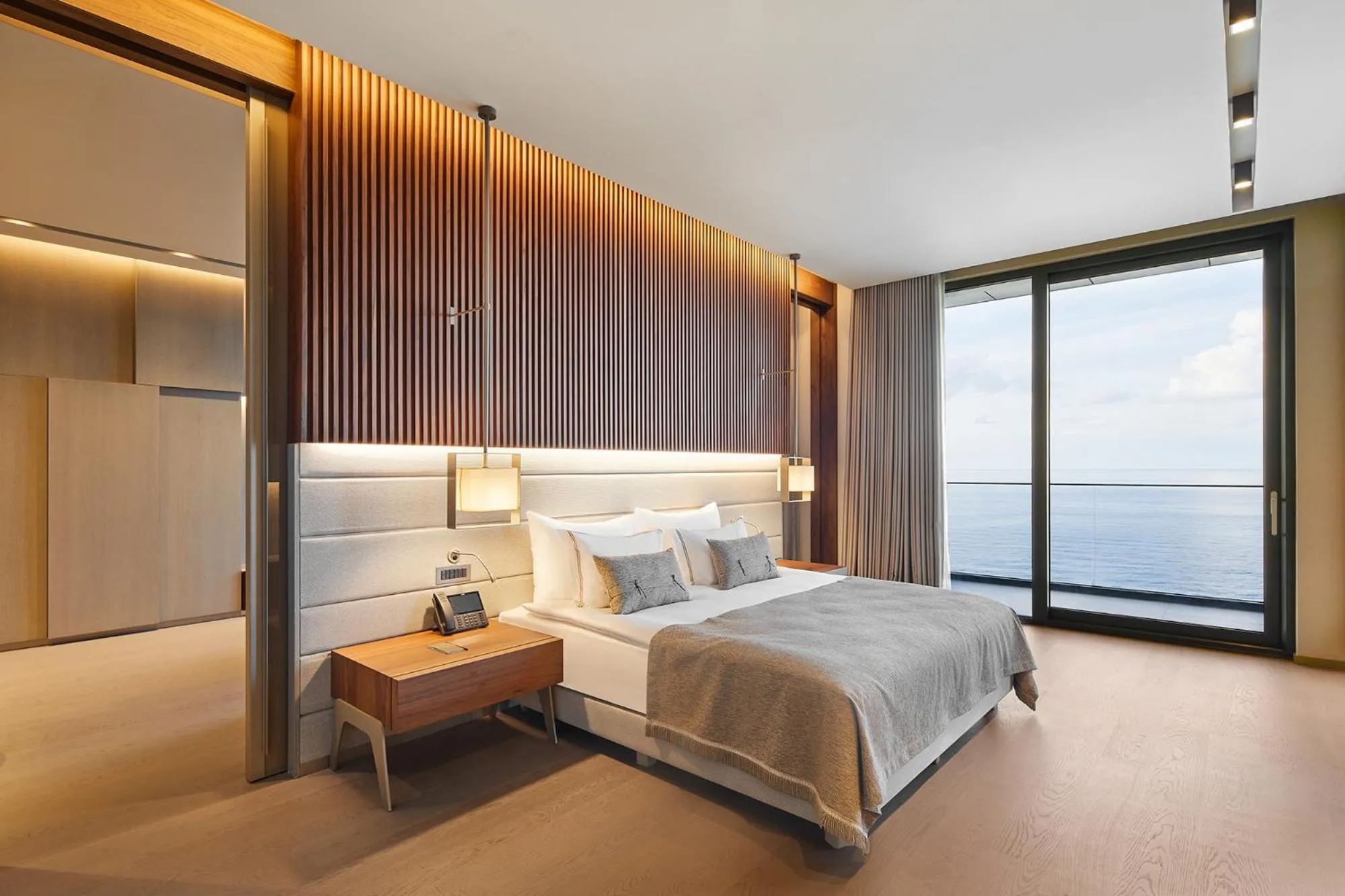 Bed in Ricosta Hotel