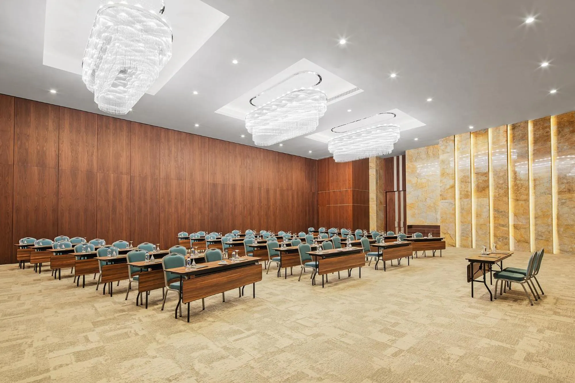 Business facilities in Ricosta Hotel