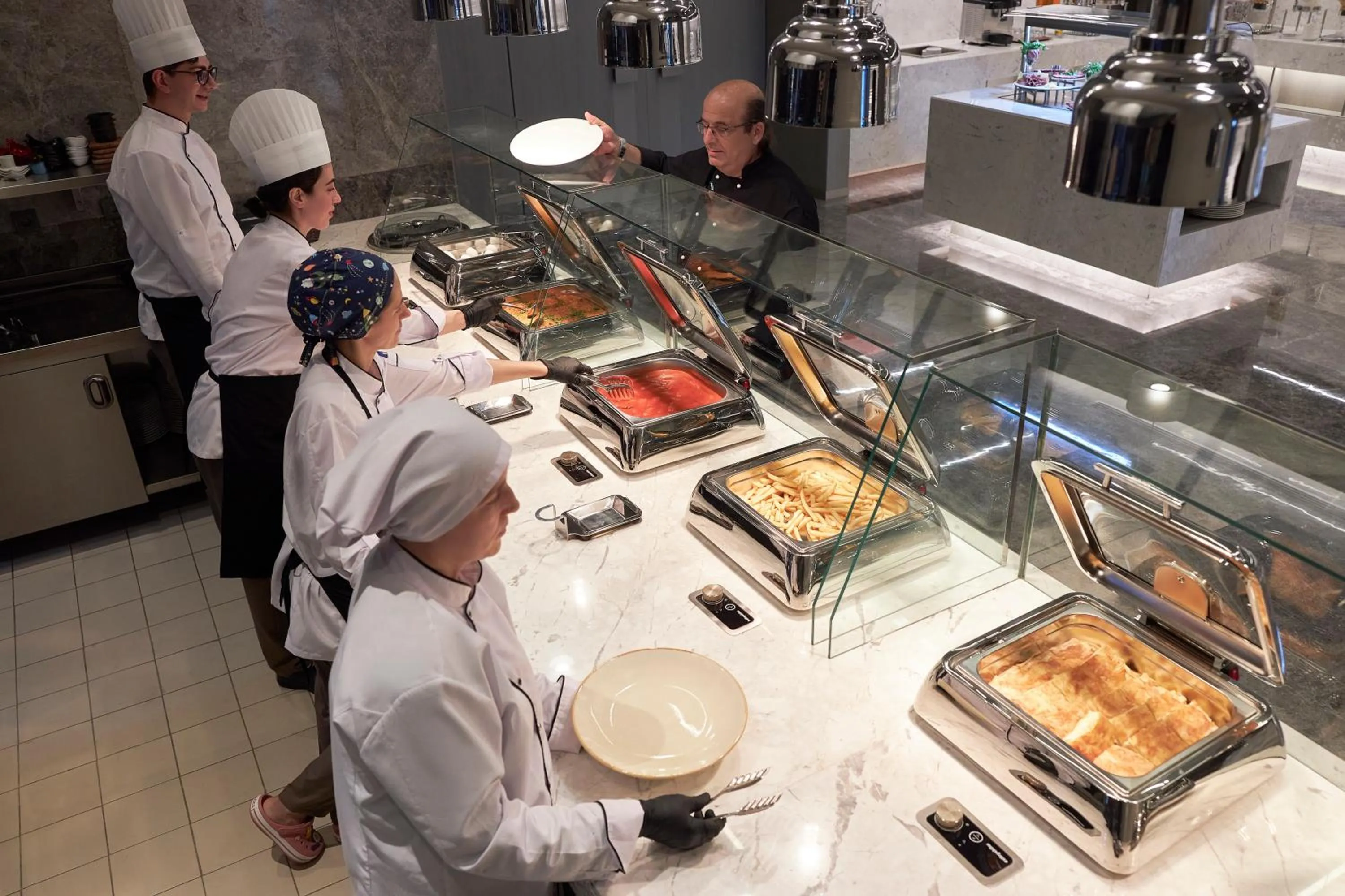 Food and drinks in Ricosta Hotel