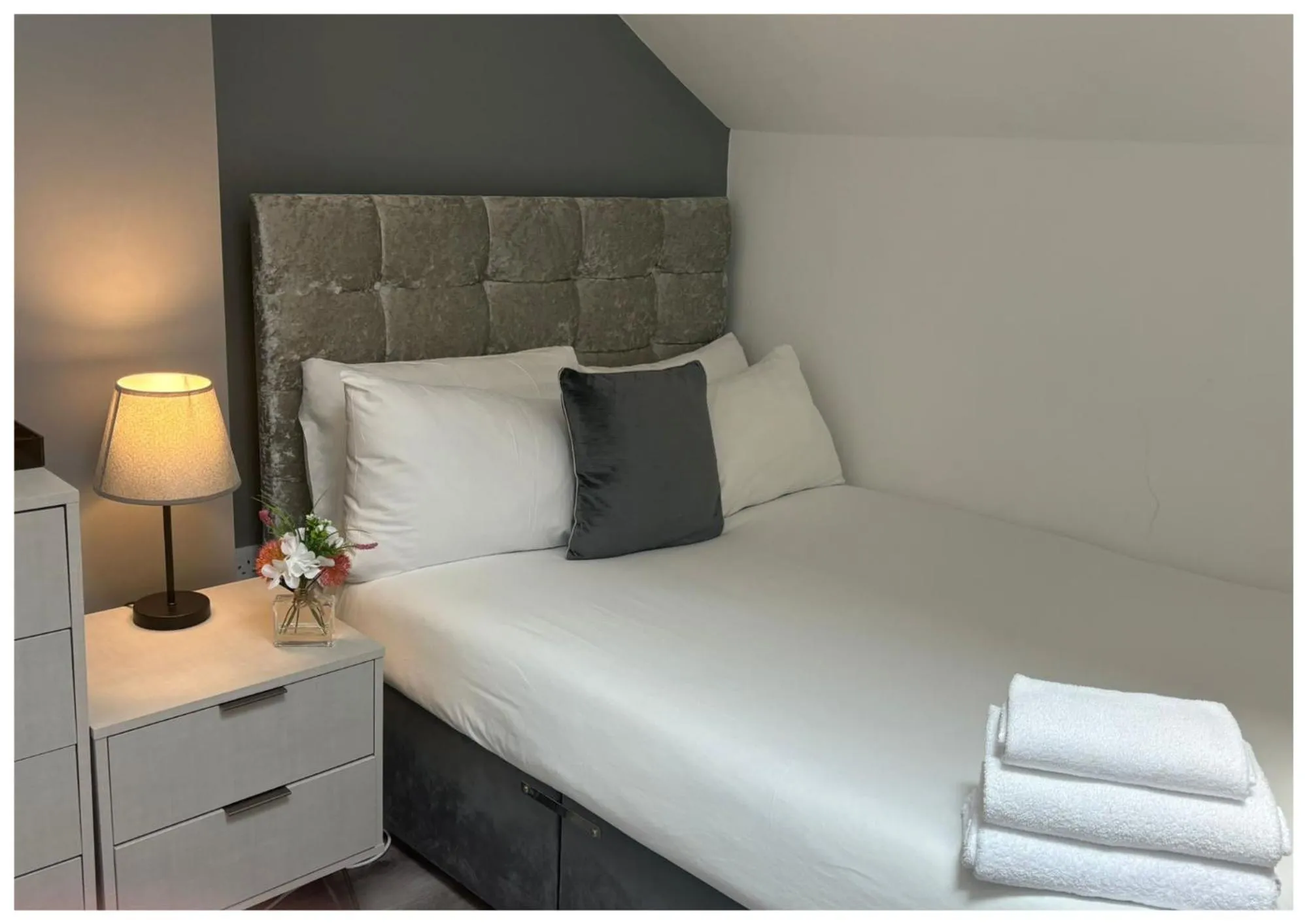 Bedroom, Bed in Hotel Anfield