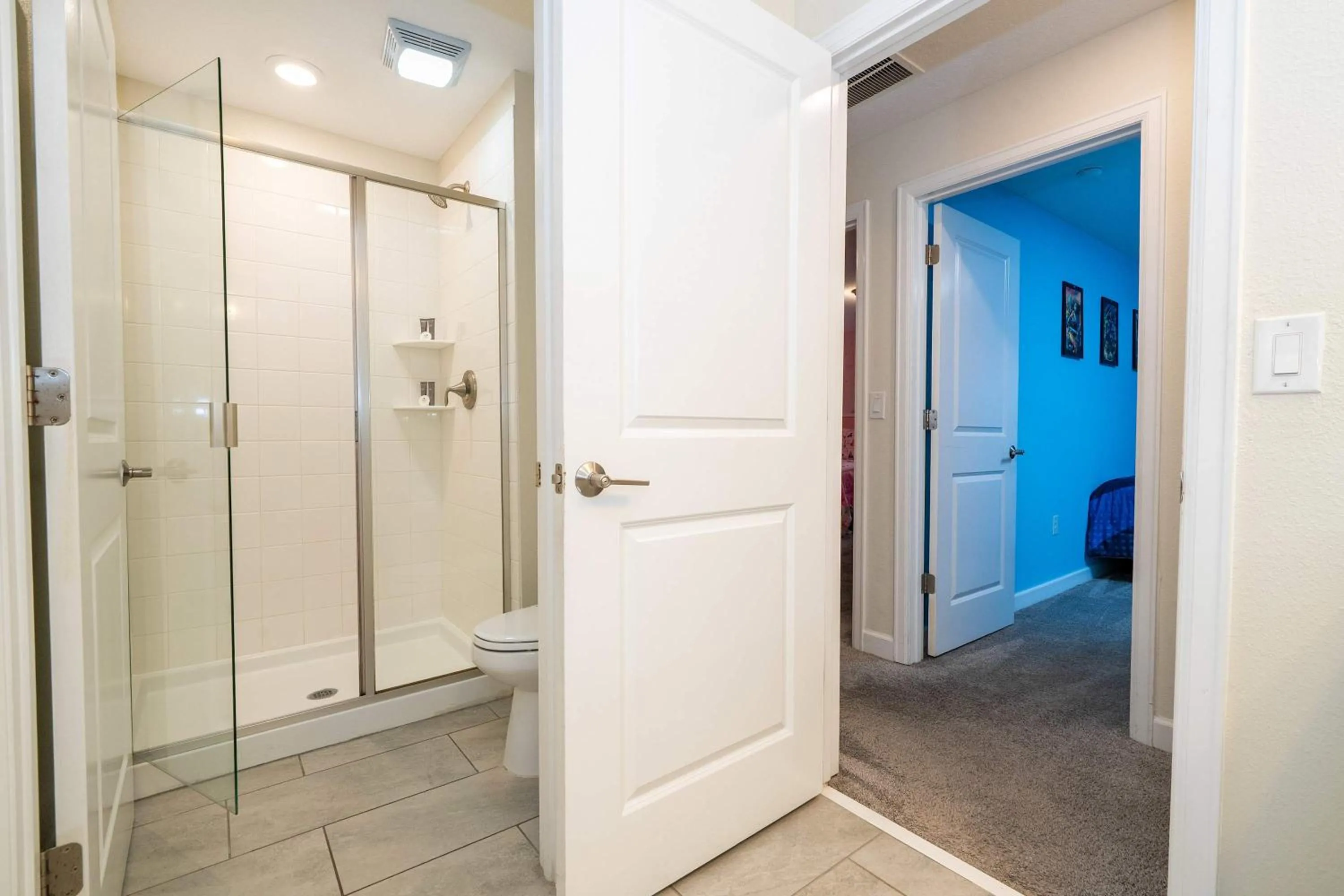 Gorgeous Four Bd w/ Pool close to Disney 5035