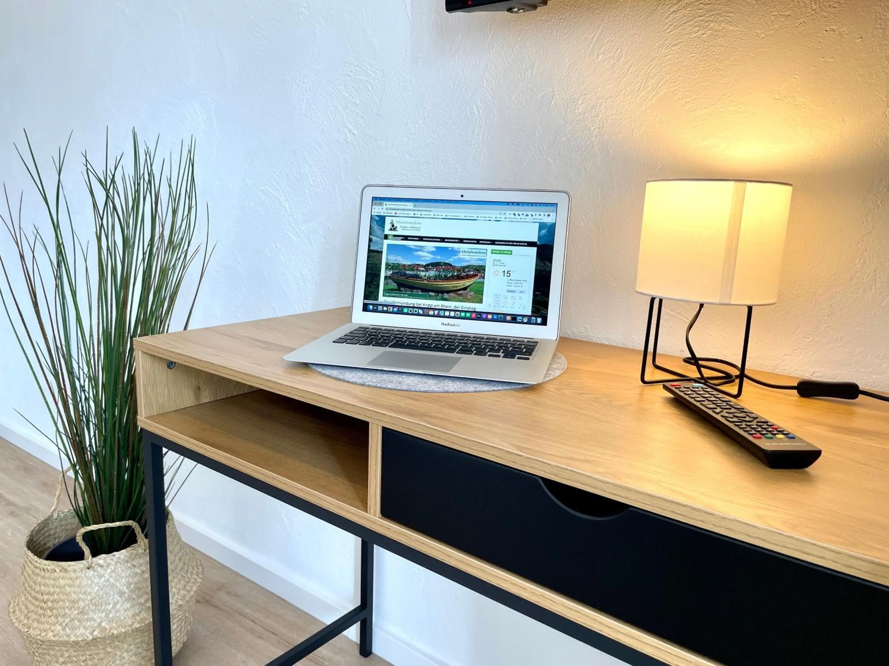 TV and multimedia in AhrPart Hotel Central