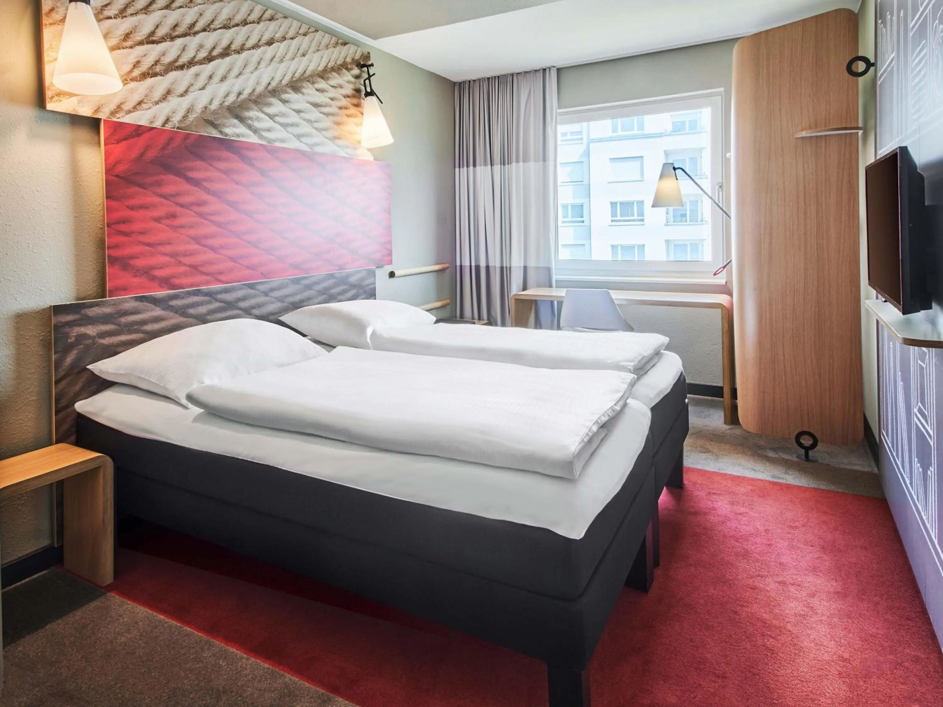 Photo of the whole room, Bed in B&B Hotel Frankfurt-Messe