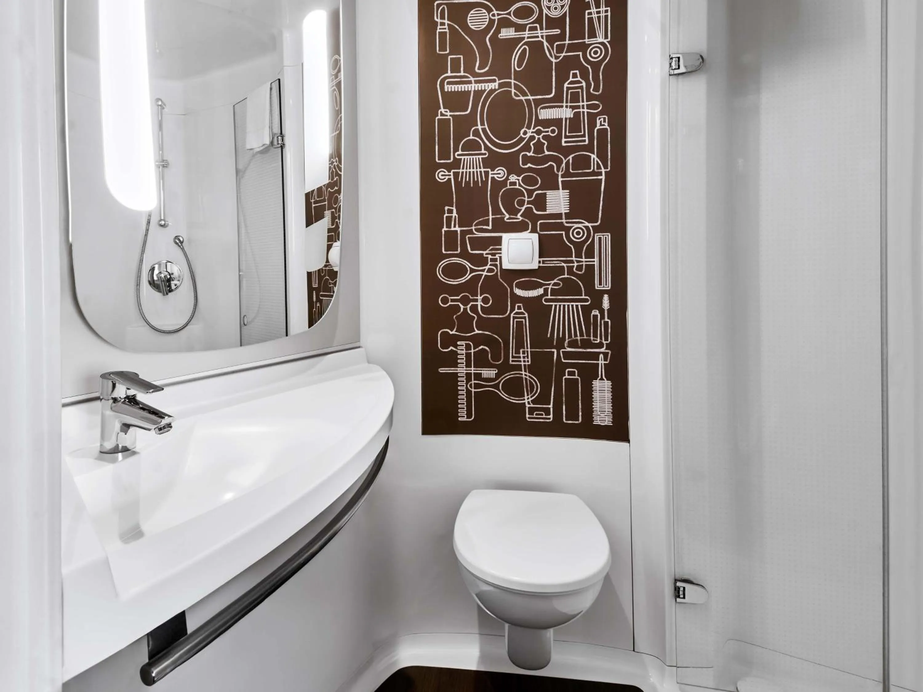 Bathroom in B&B Hotel Frankfurt-Messe