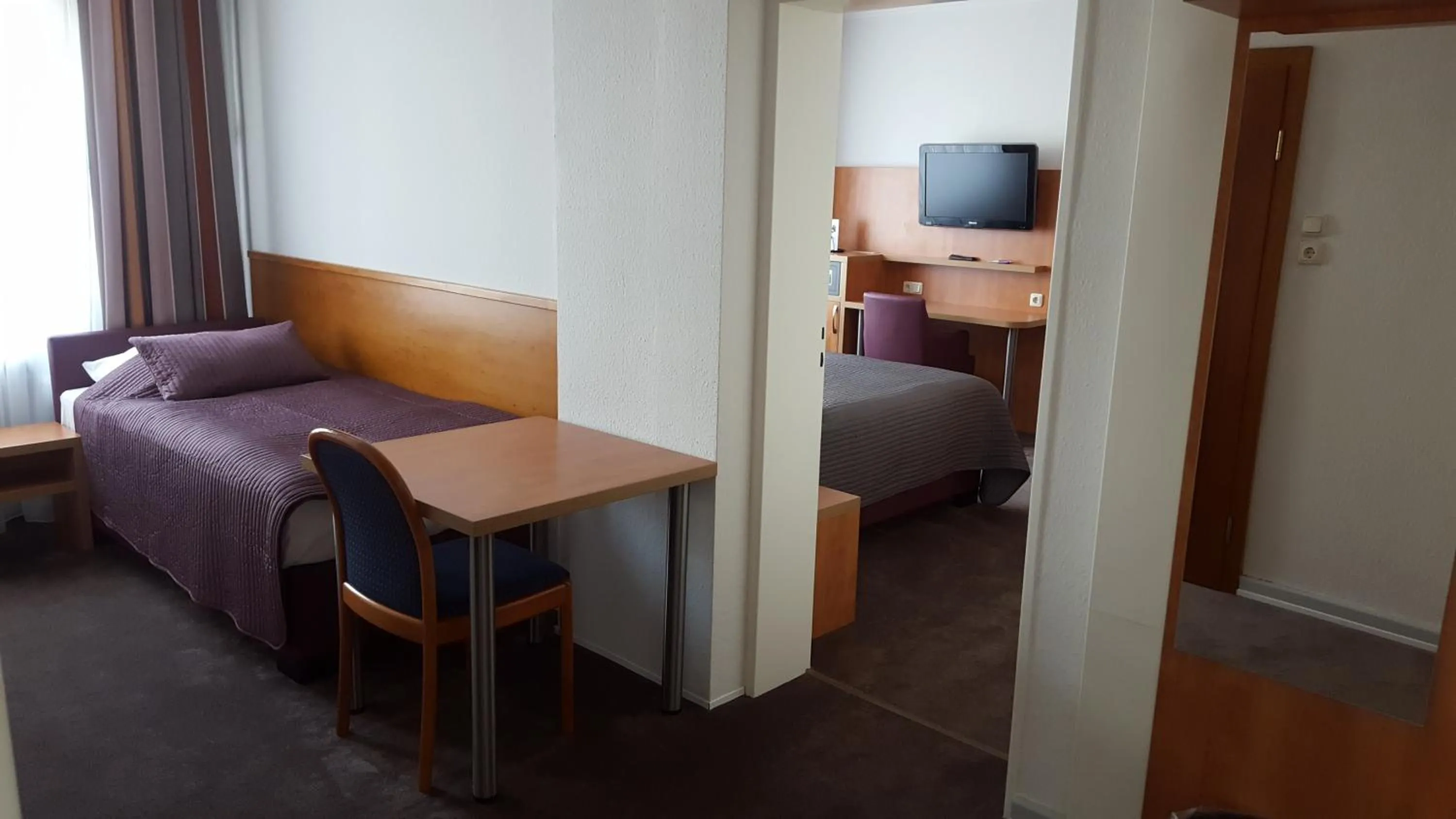 Bed in Hotel Niederrad