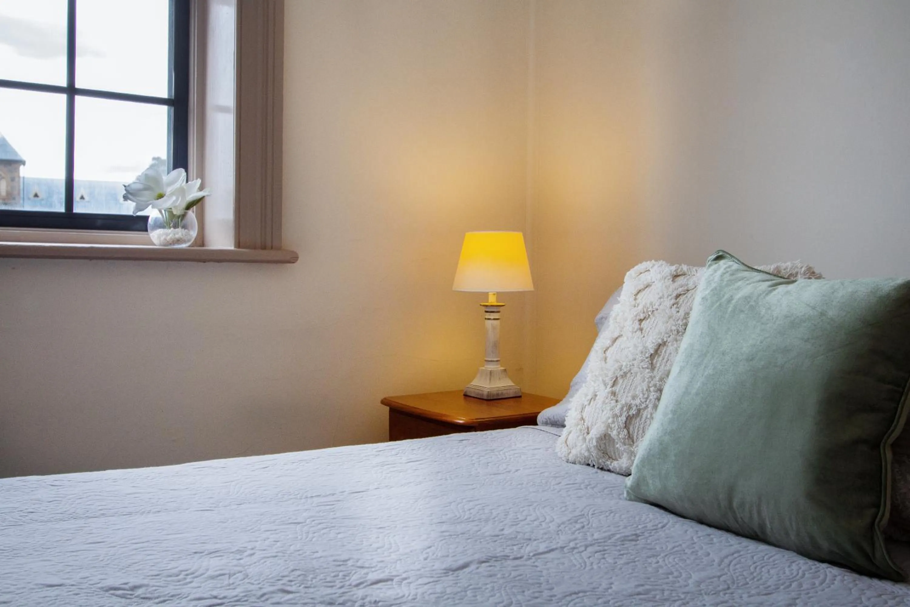 Bed in The Globe Hotel, Rylstone