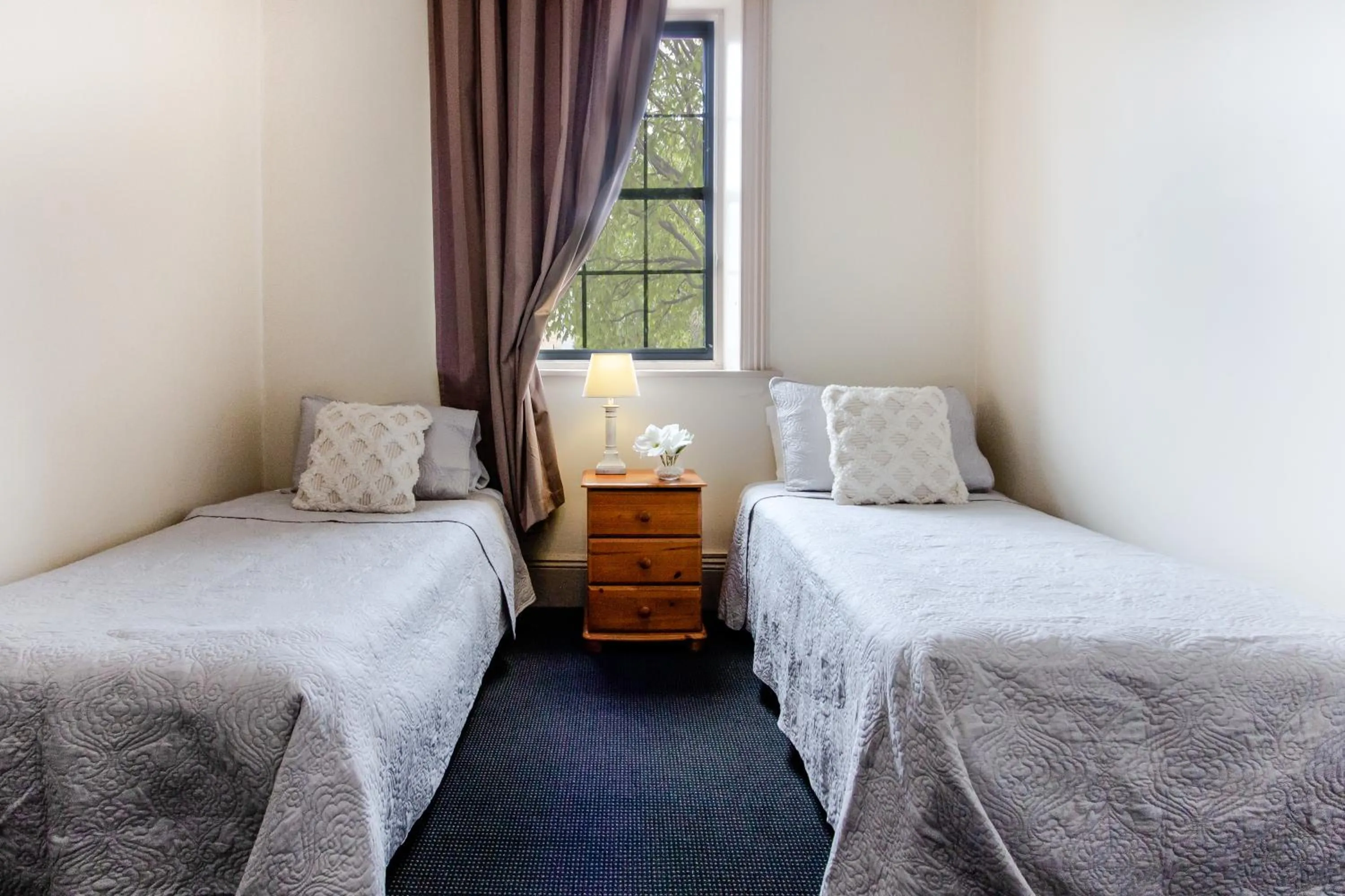 Bed in The Globe Hotel, Rylstone