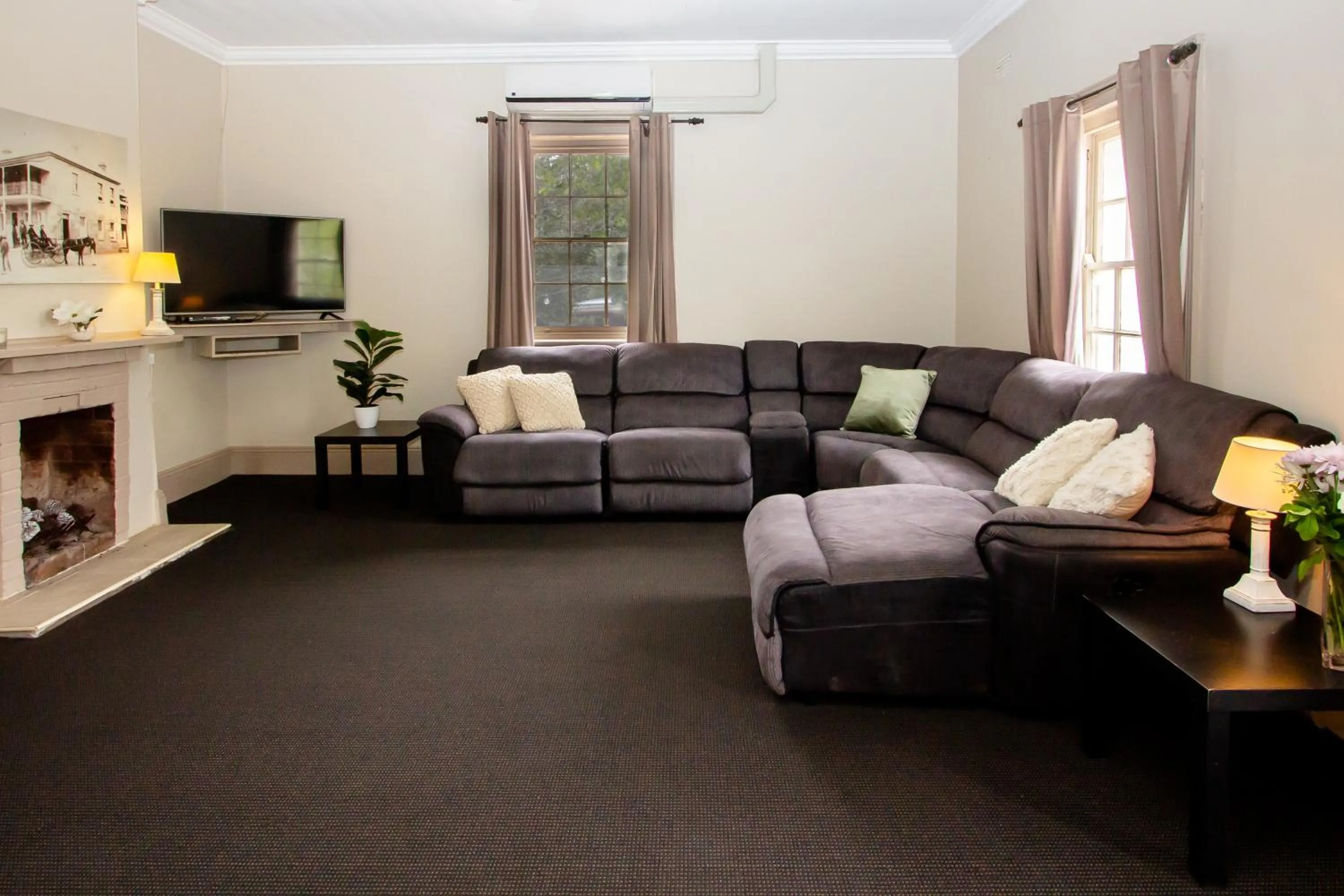 Living room in The Globe Hotel, Rylstone
