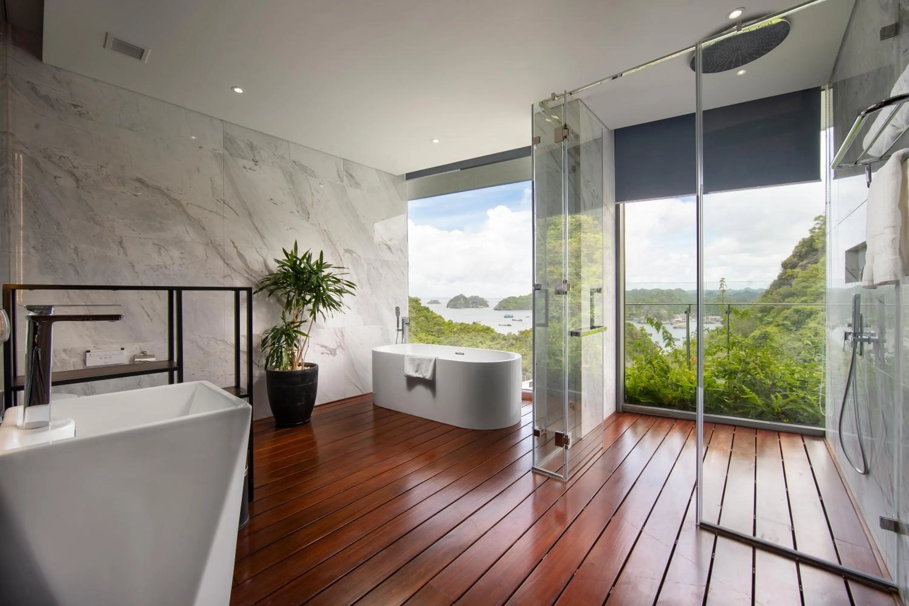 Bathroom in Flamingo Cát Bà Resort Managed by Flamingo Hotels & Resorts