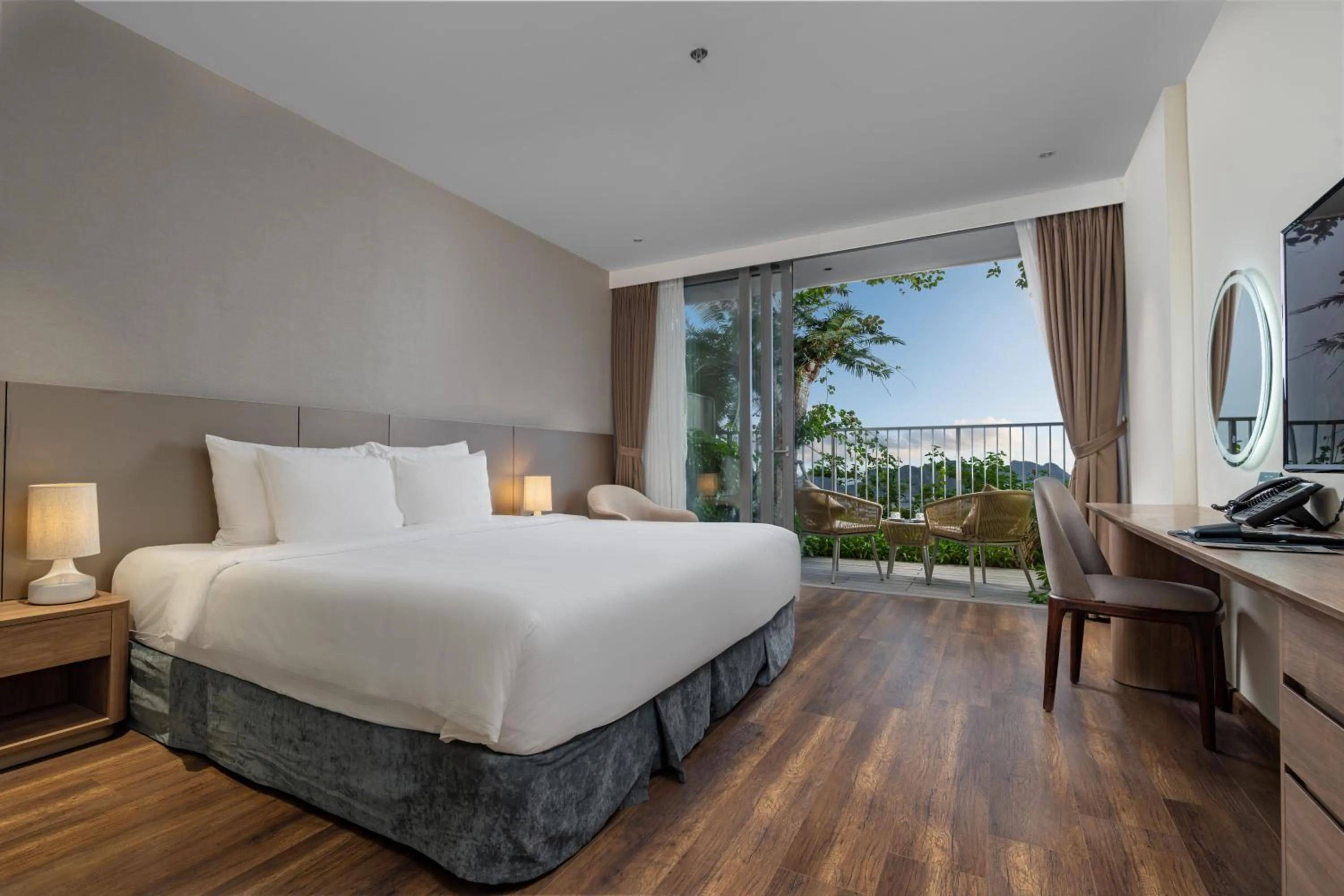 Bed in Flamingo Cát Bà Resort Managed by Flamingo Hotels & Resorts