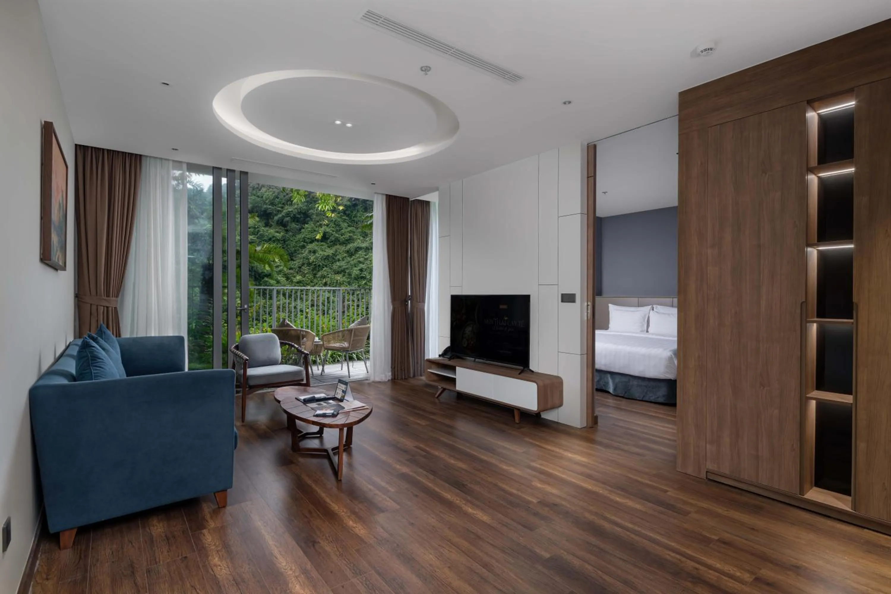 Living room in Flamingo Cát Bà Resort Managed by Flamingo Hotels & Resorts