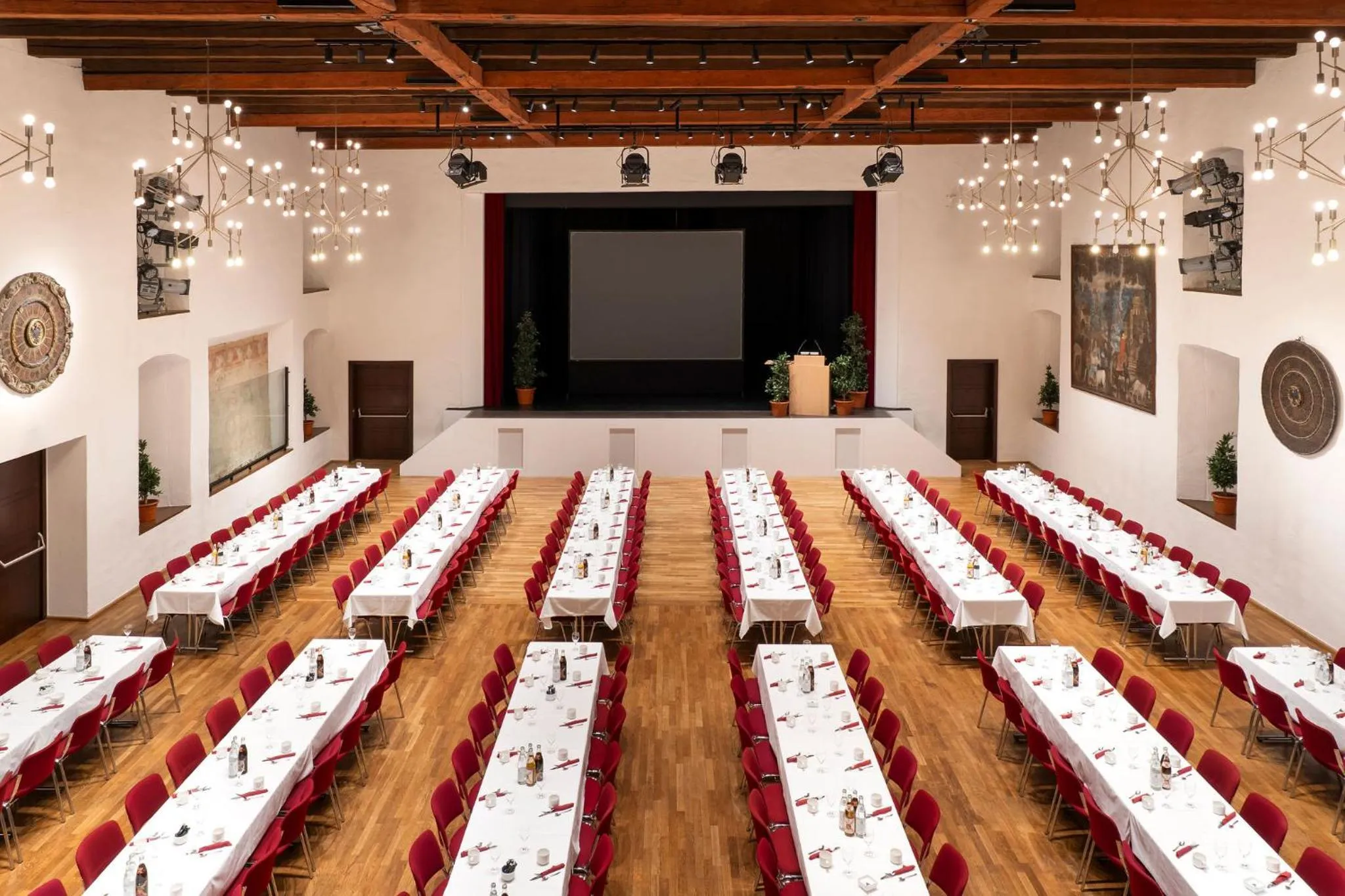 Meeting/conference room in Hotel Klösterle Nördlingen - in Kürze elaya hotel kloesterle noerdlingen