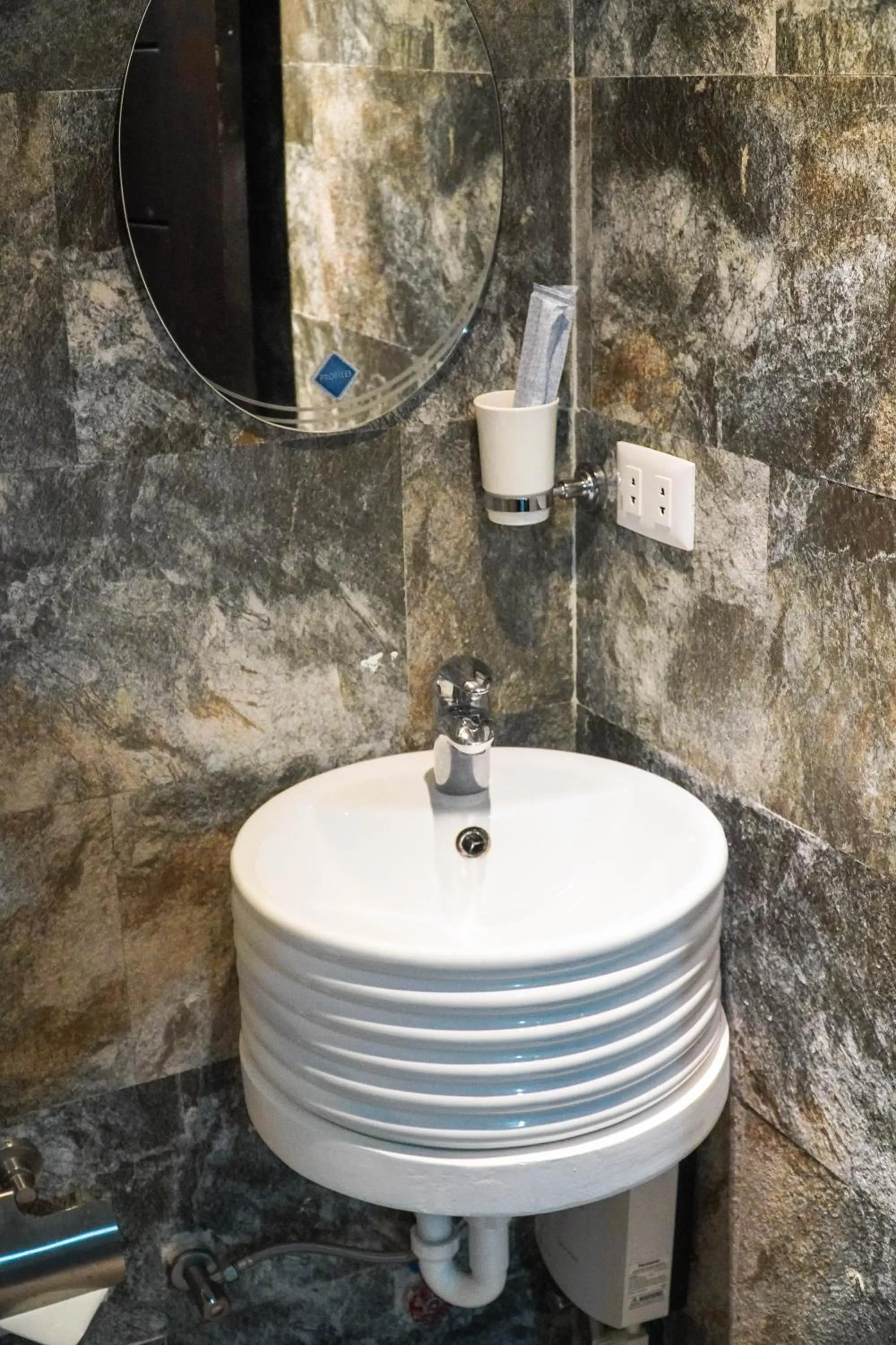 Public Bath in Navarro Hotel