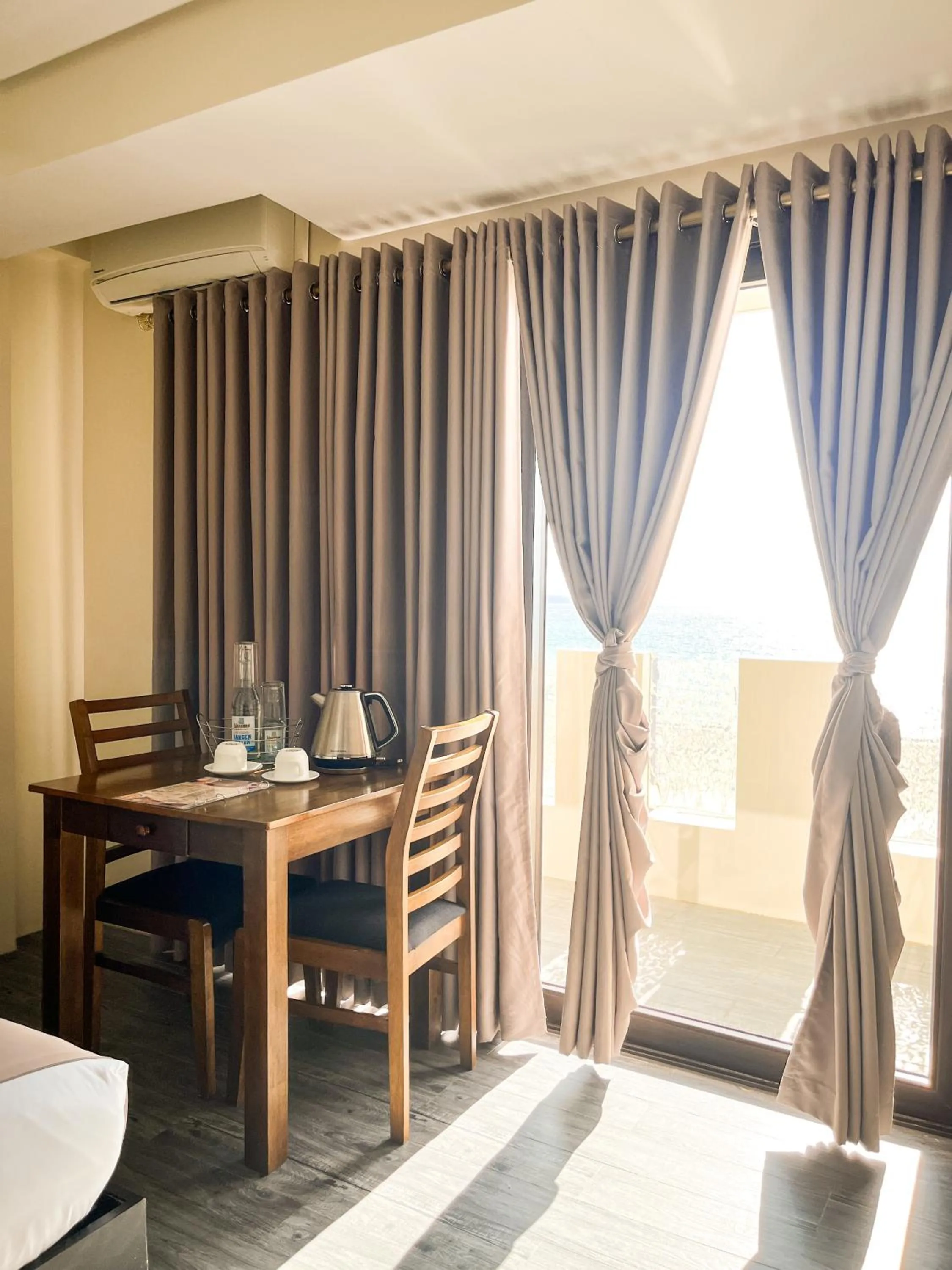 Living room in Navarro Hotel