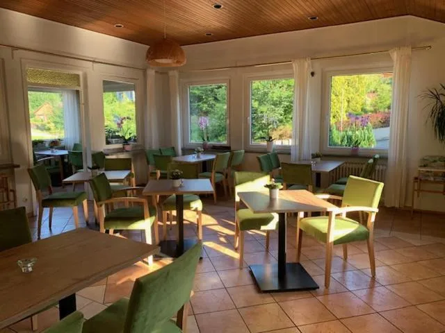 Restaurant/places to eat in Naturkost-Hotel Harz