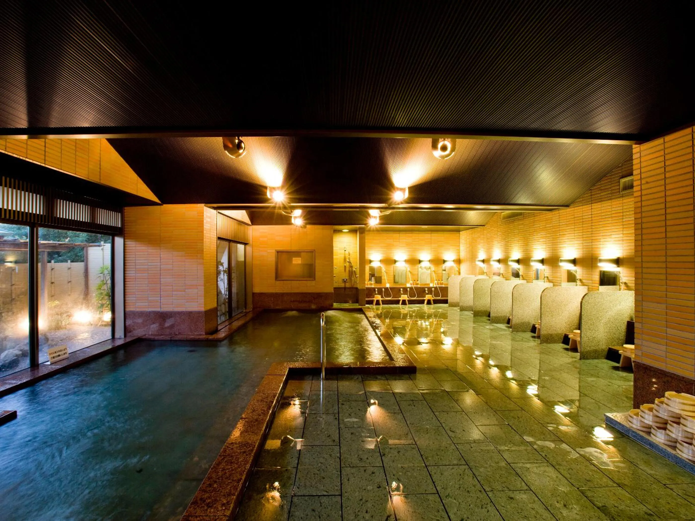 Public Bath in Gamagori Onsenkyo Mikawa Bay Hills Hotel