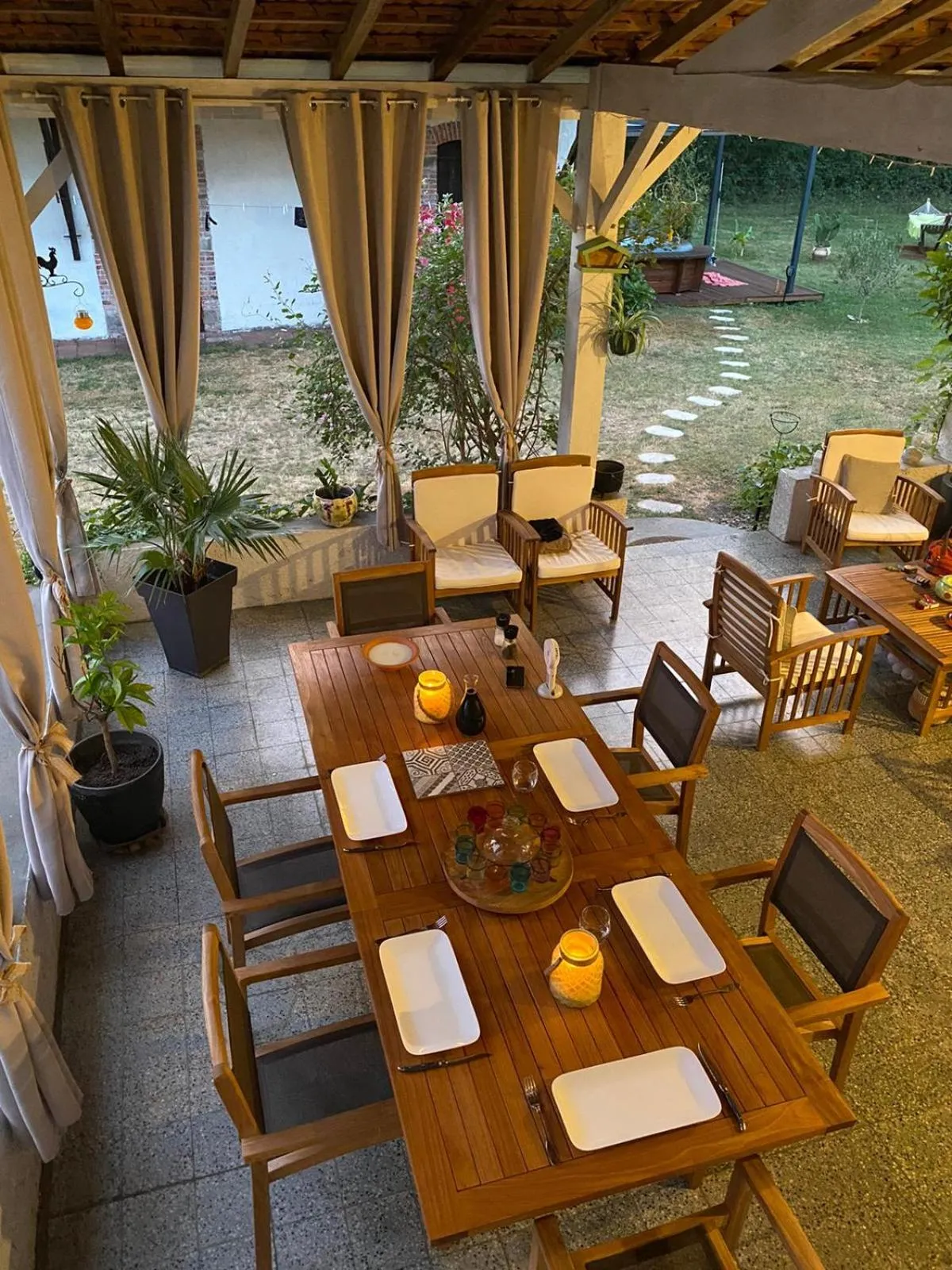 Patio in Les Eygletières