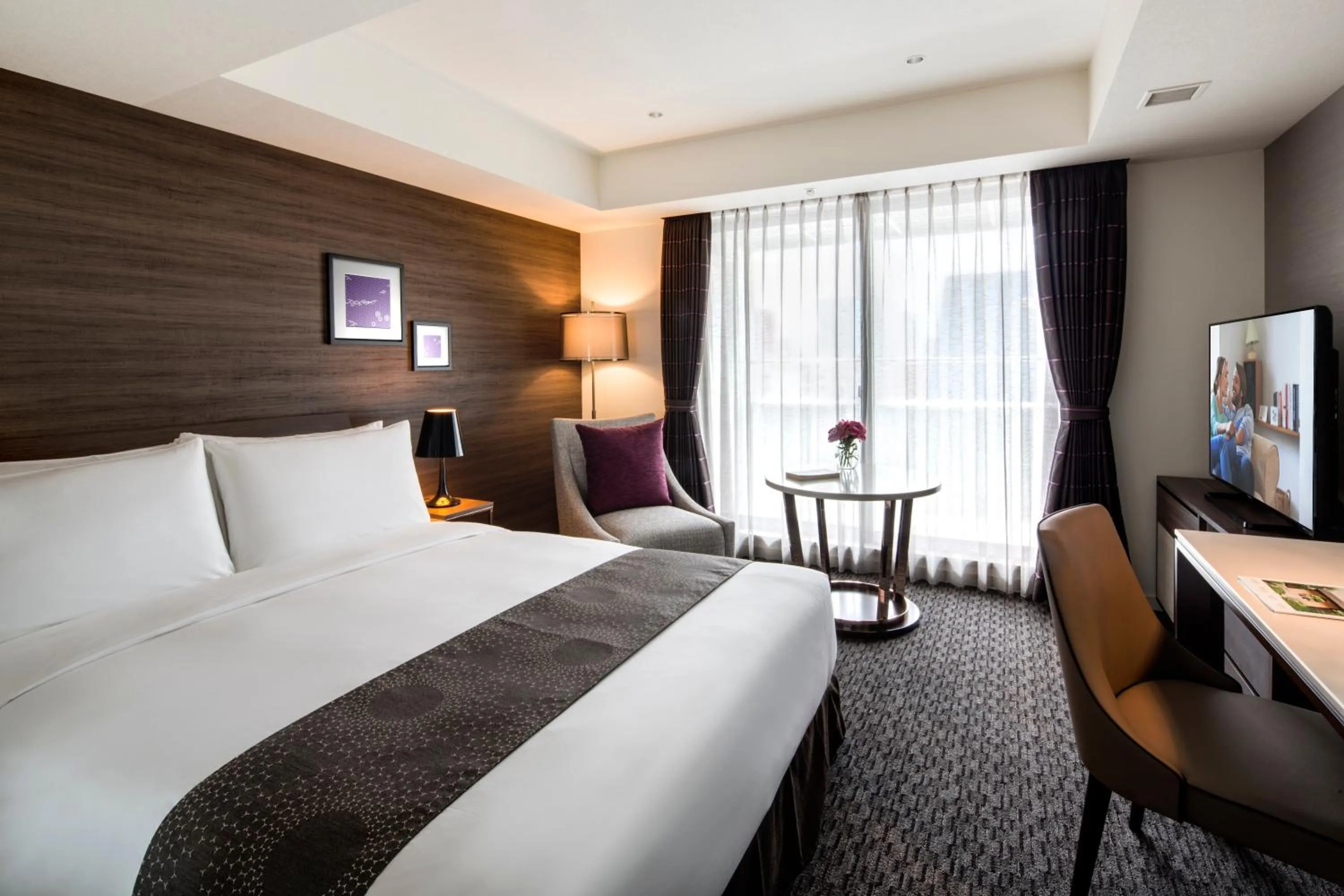 Photo of the whole room, Bed in Somerset Ginza East Tokyo