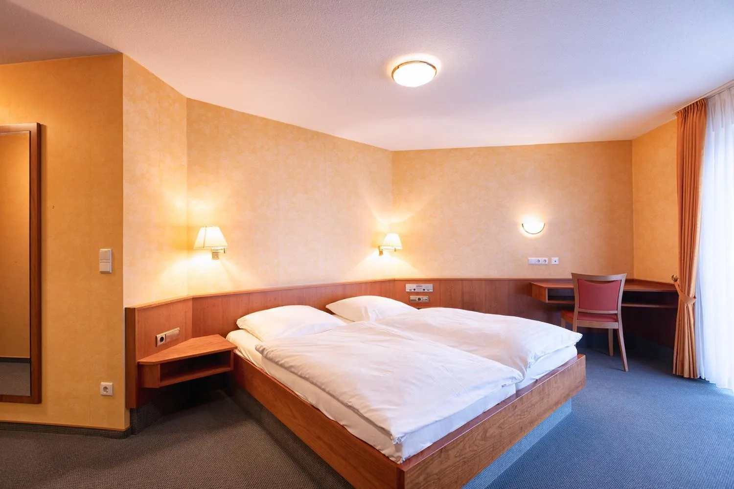 Hotel-Restaurant Weinhaus Grebel