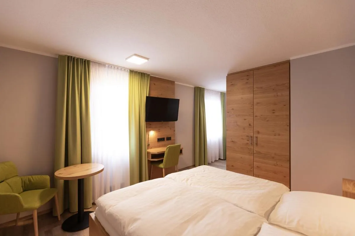 Hotel-Restaurant Weinhaus Grebel