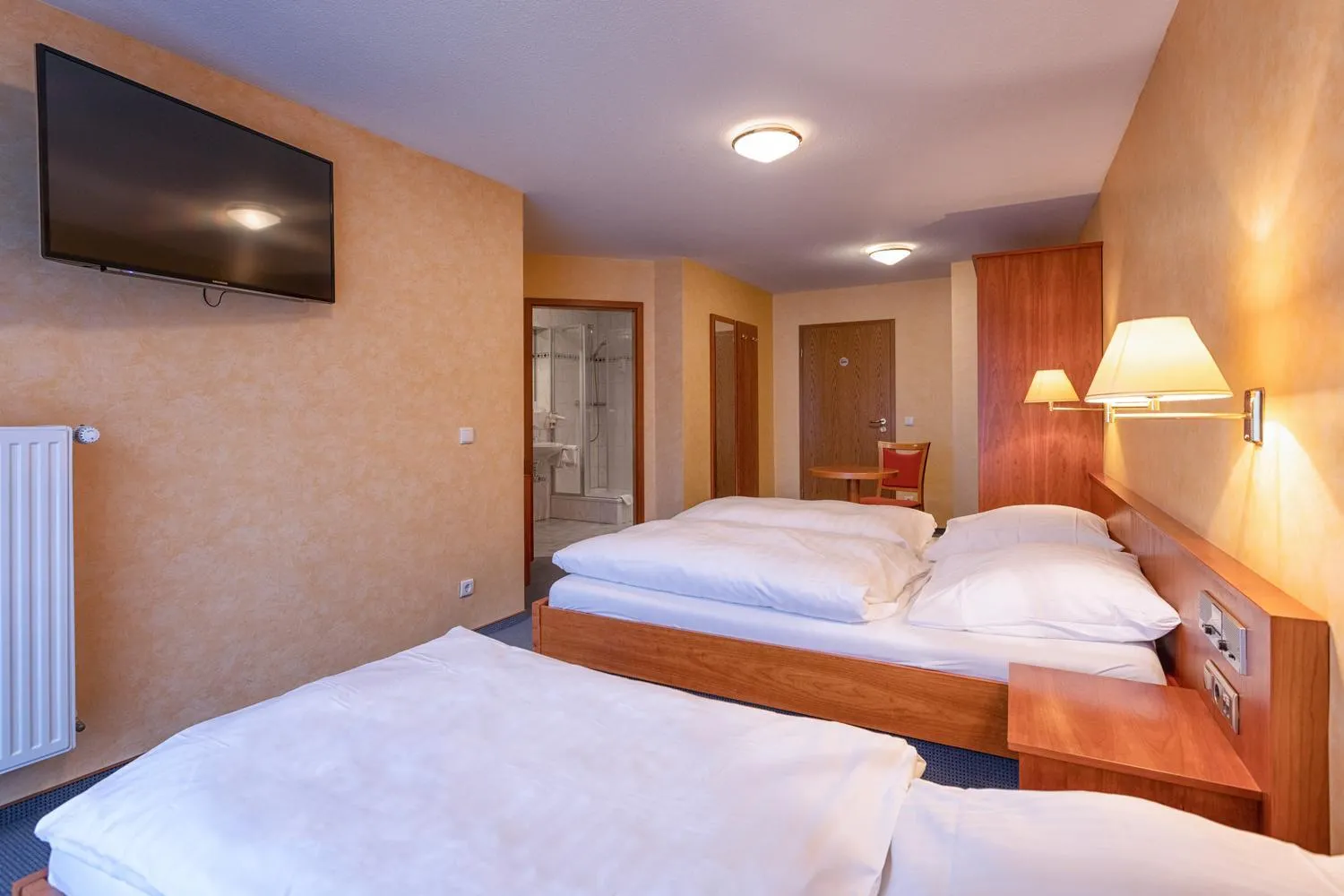 Photo of the whole room in Hotel-Restaurant Weinhaus Grebel