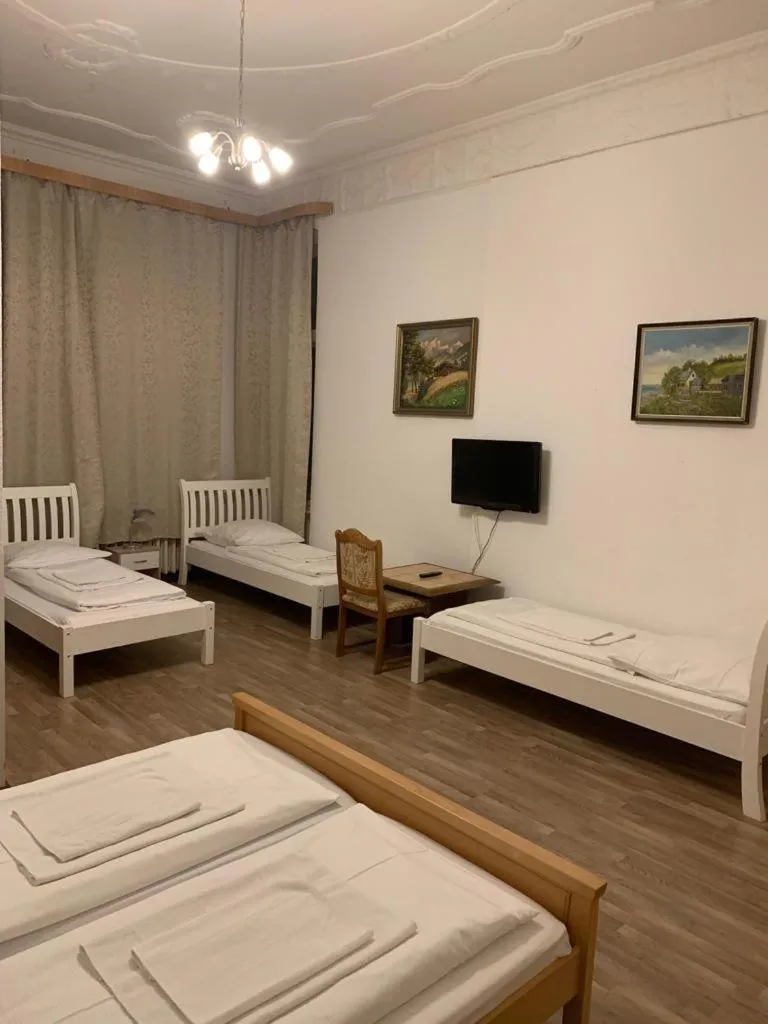 Photo of the whole room, Bed in Hotel-Pension Spree