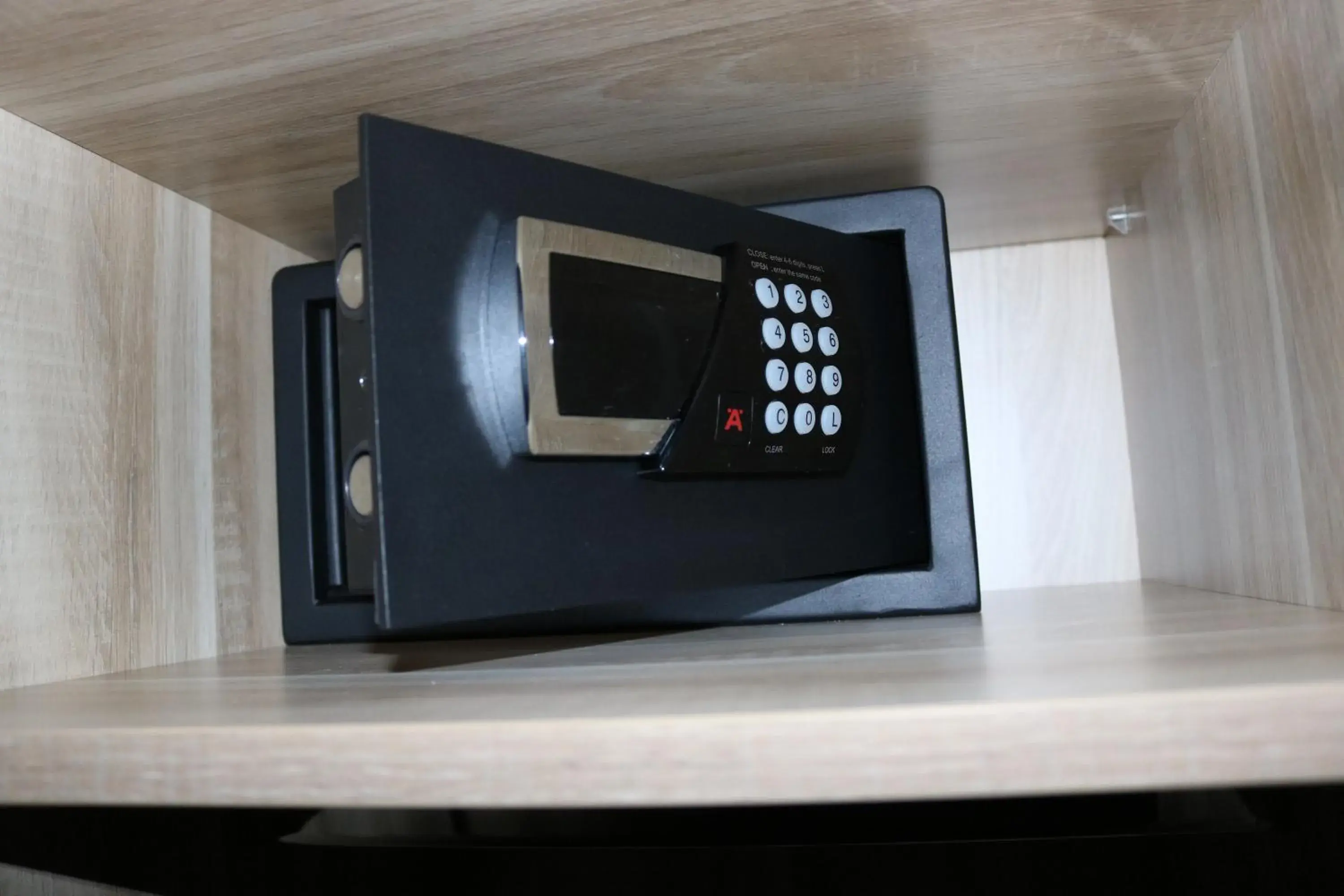 Twin Room in Hotel Paris Twin Room in Hotel Paris