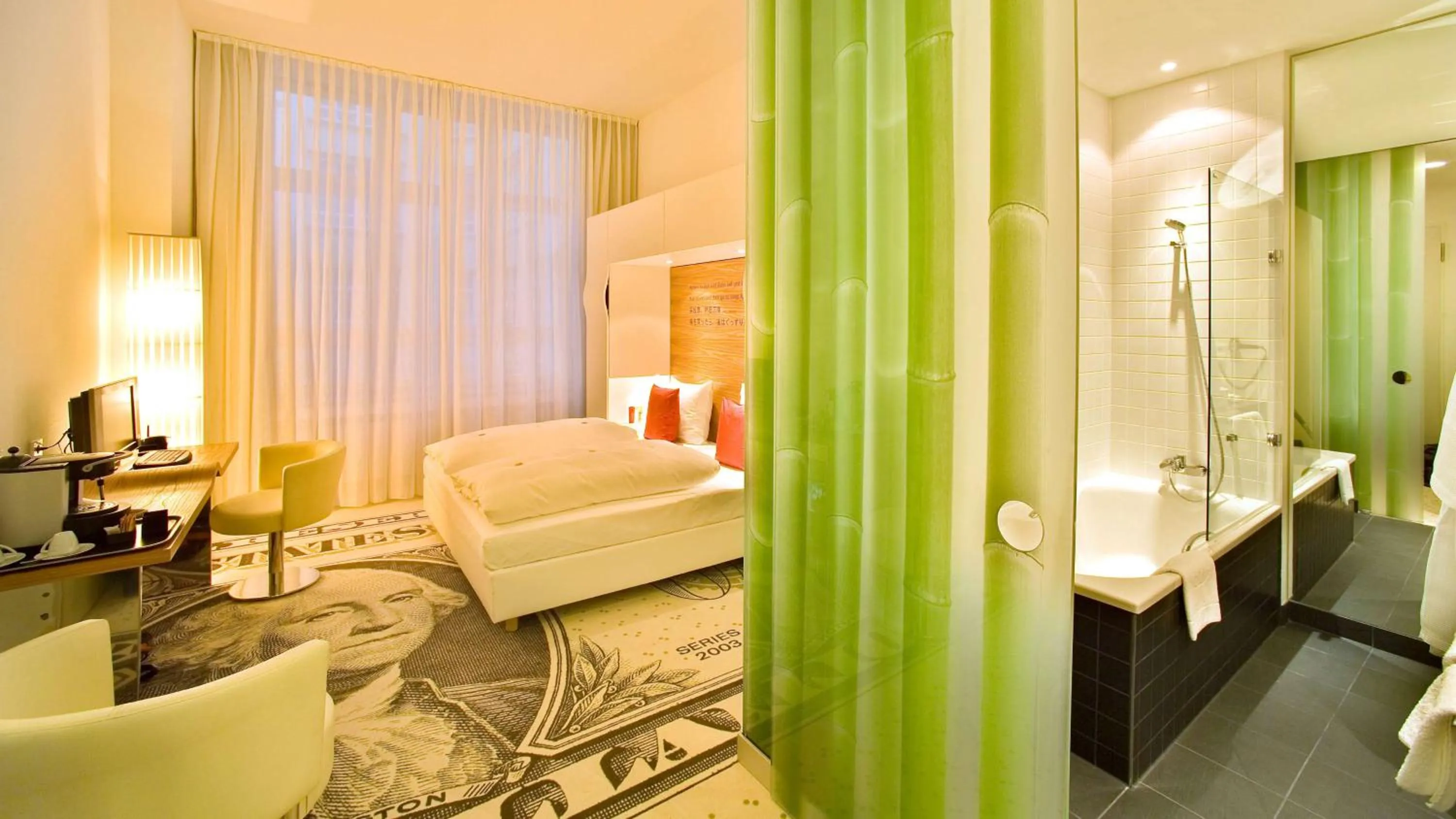 Bedroom, Bed in Park Plaza Wallstreet Berlin Mitte