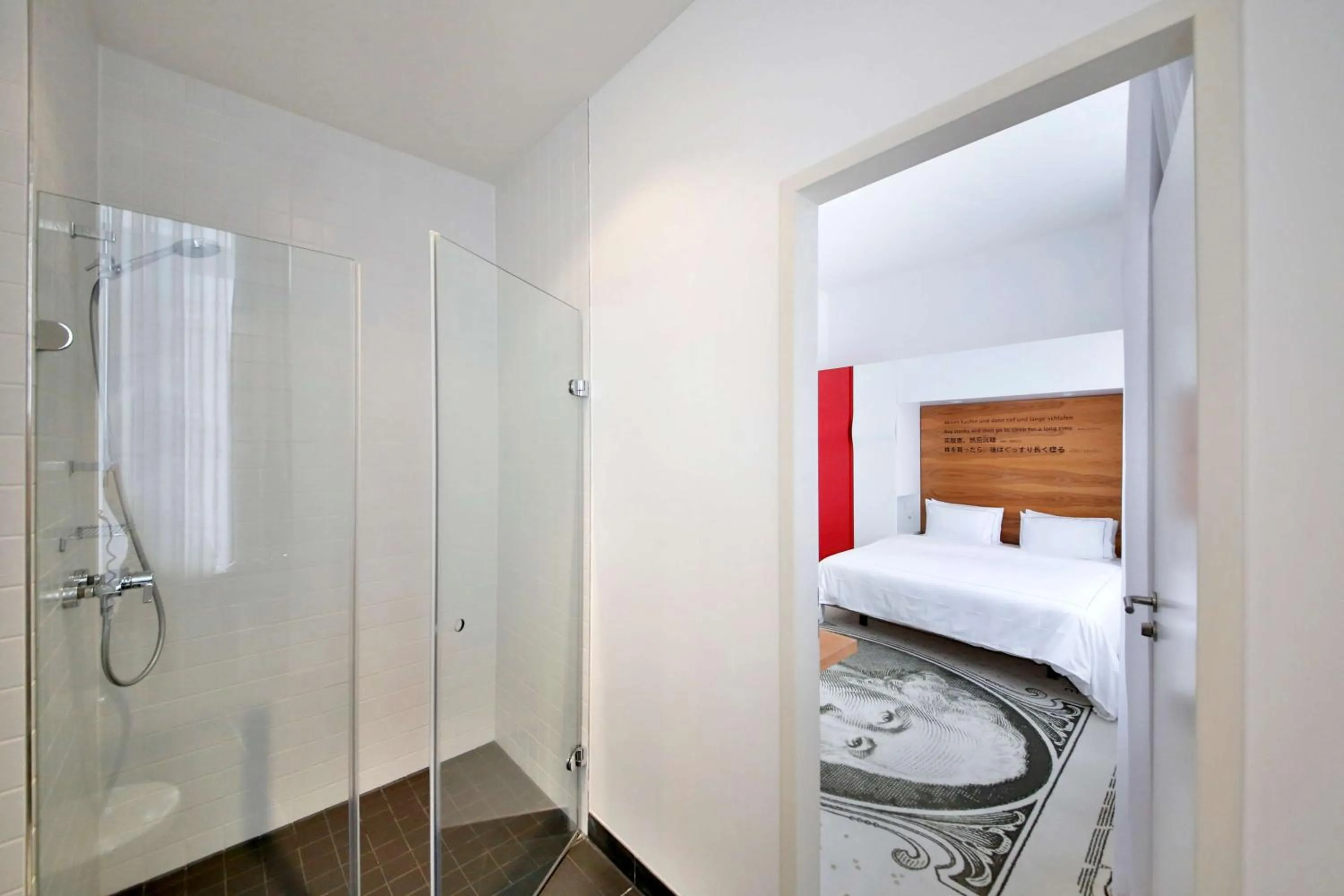 Bedroom in Park Plaza Wallstreet Berlin Mitte