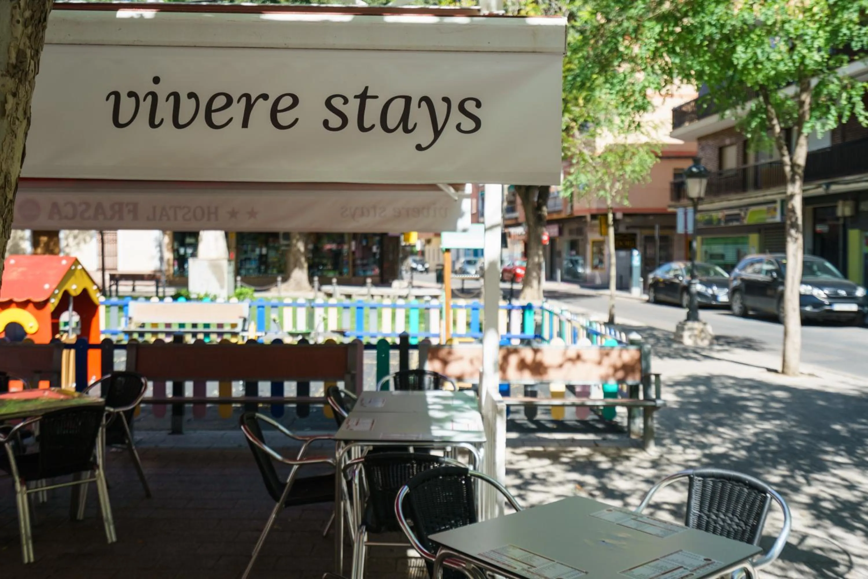 Facade/entrance in Hostal Frasca by Vivere Stays