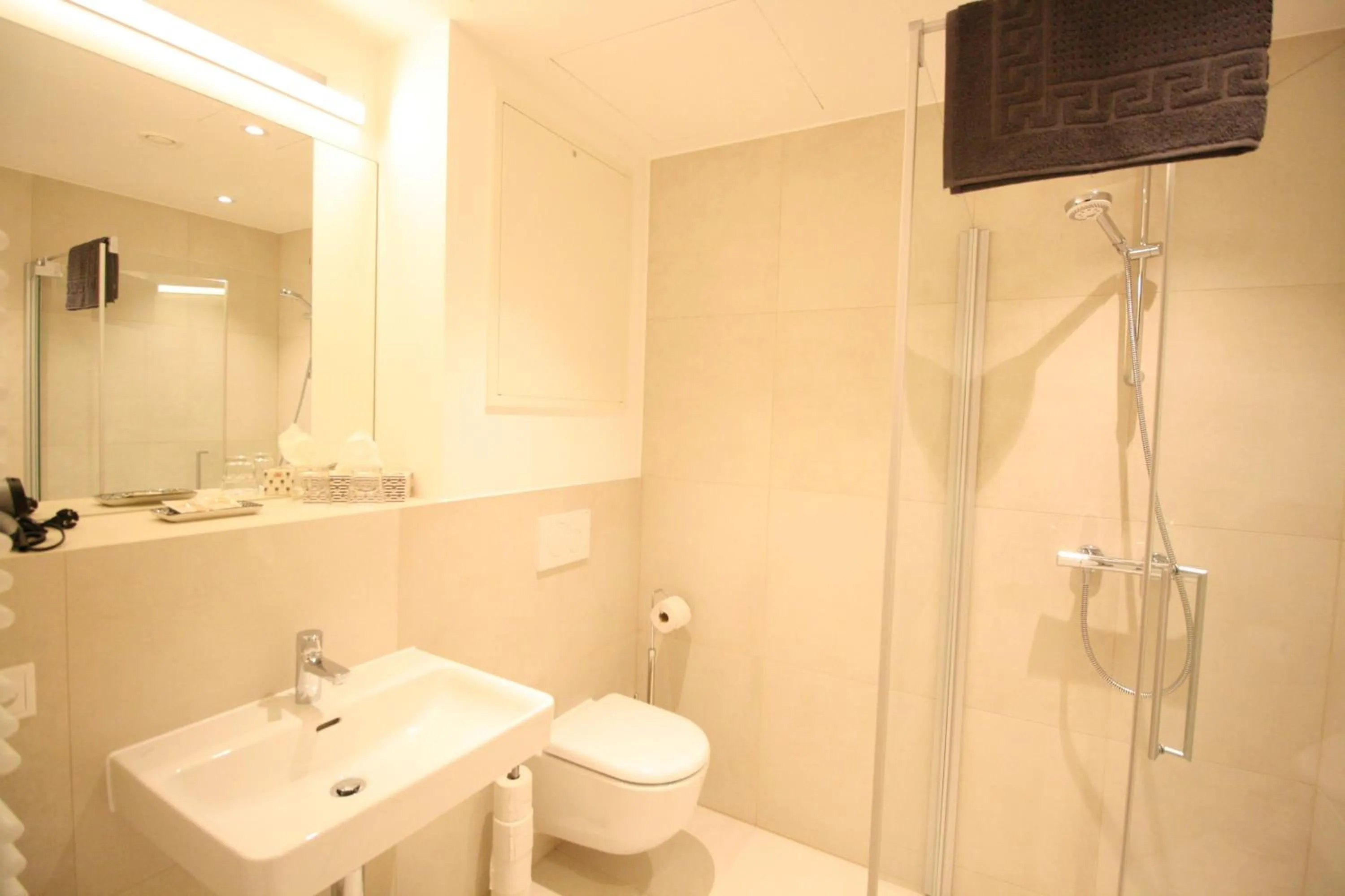 Bathroom in Your Living Vienna CBD